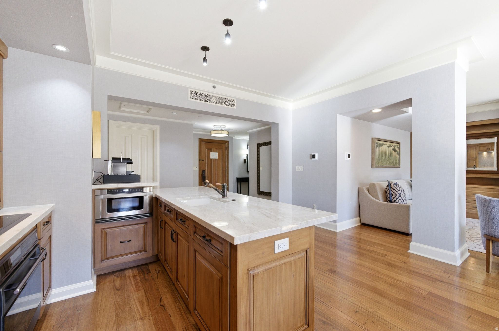 ST REGIS - Residential