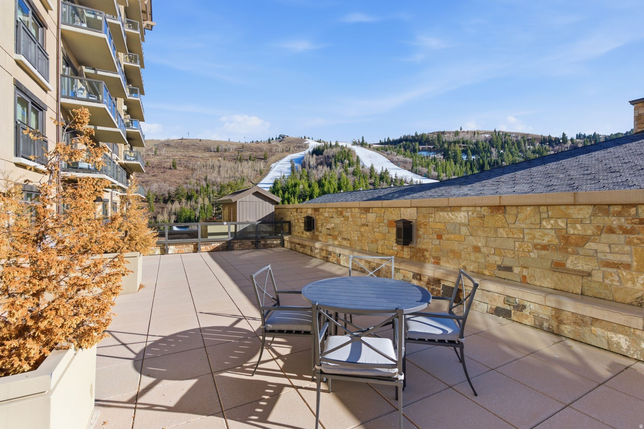 ST REGIS - Residential