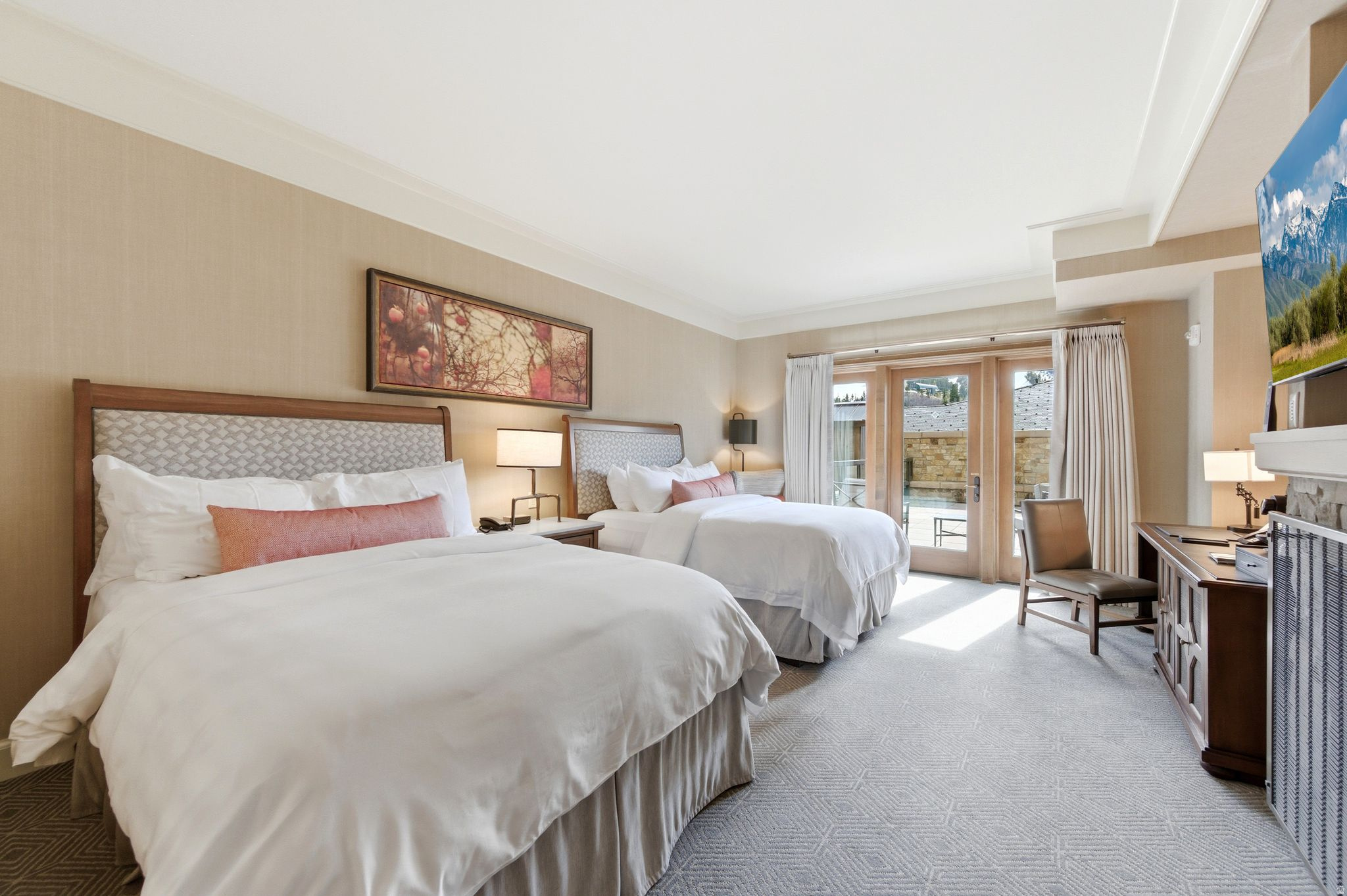 ST REGIS - Residential
