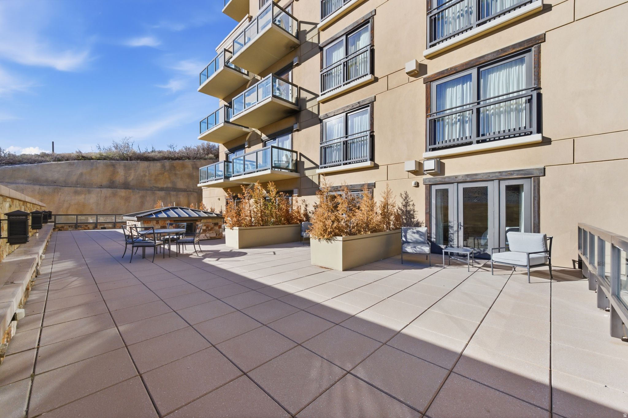 ST REGIS - Residential