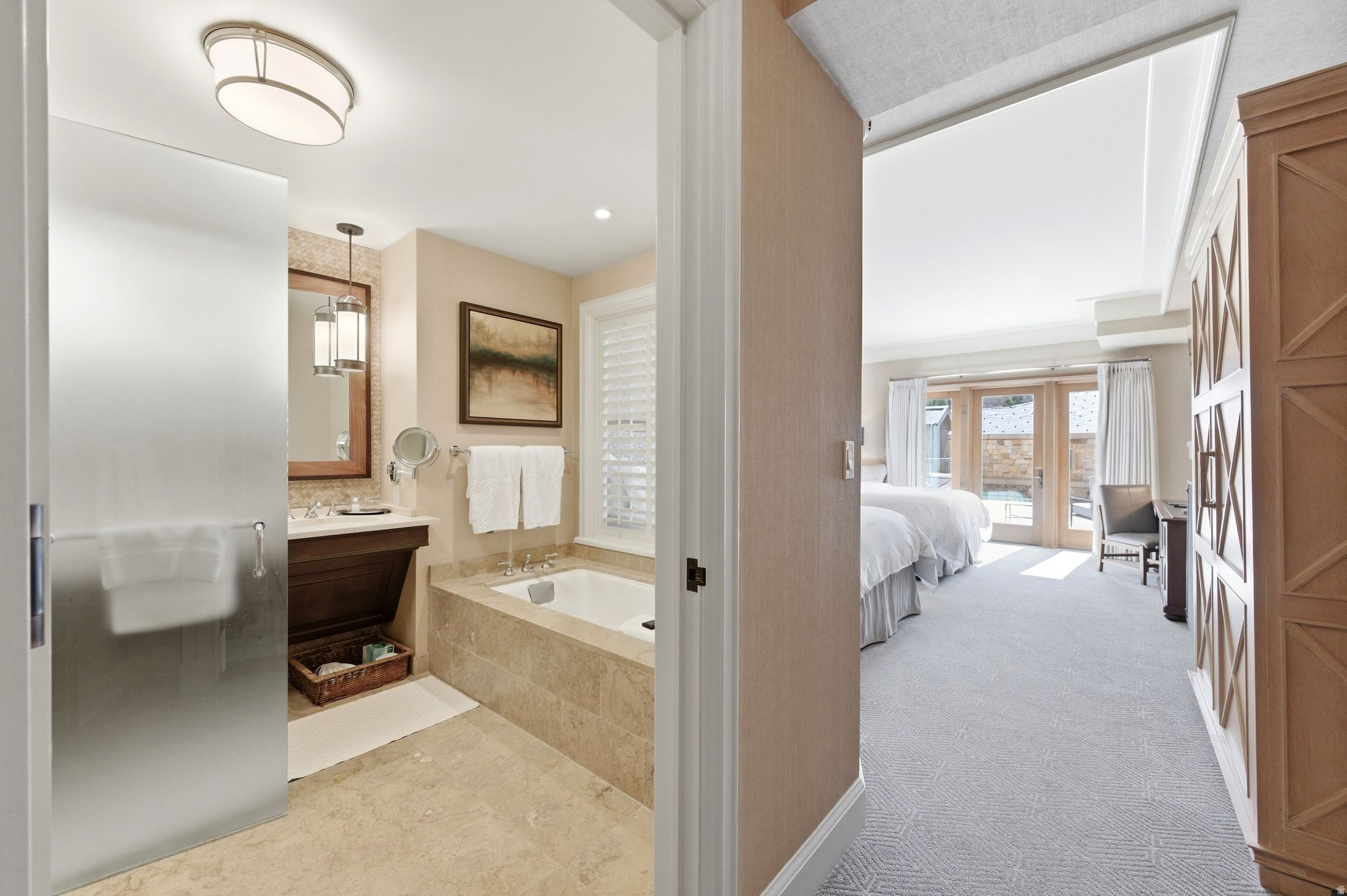 ST REGIS - Residential