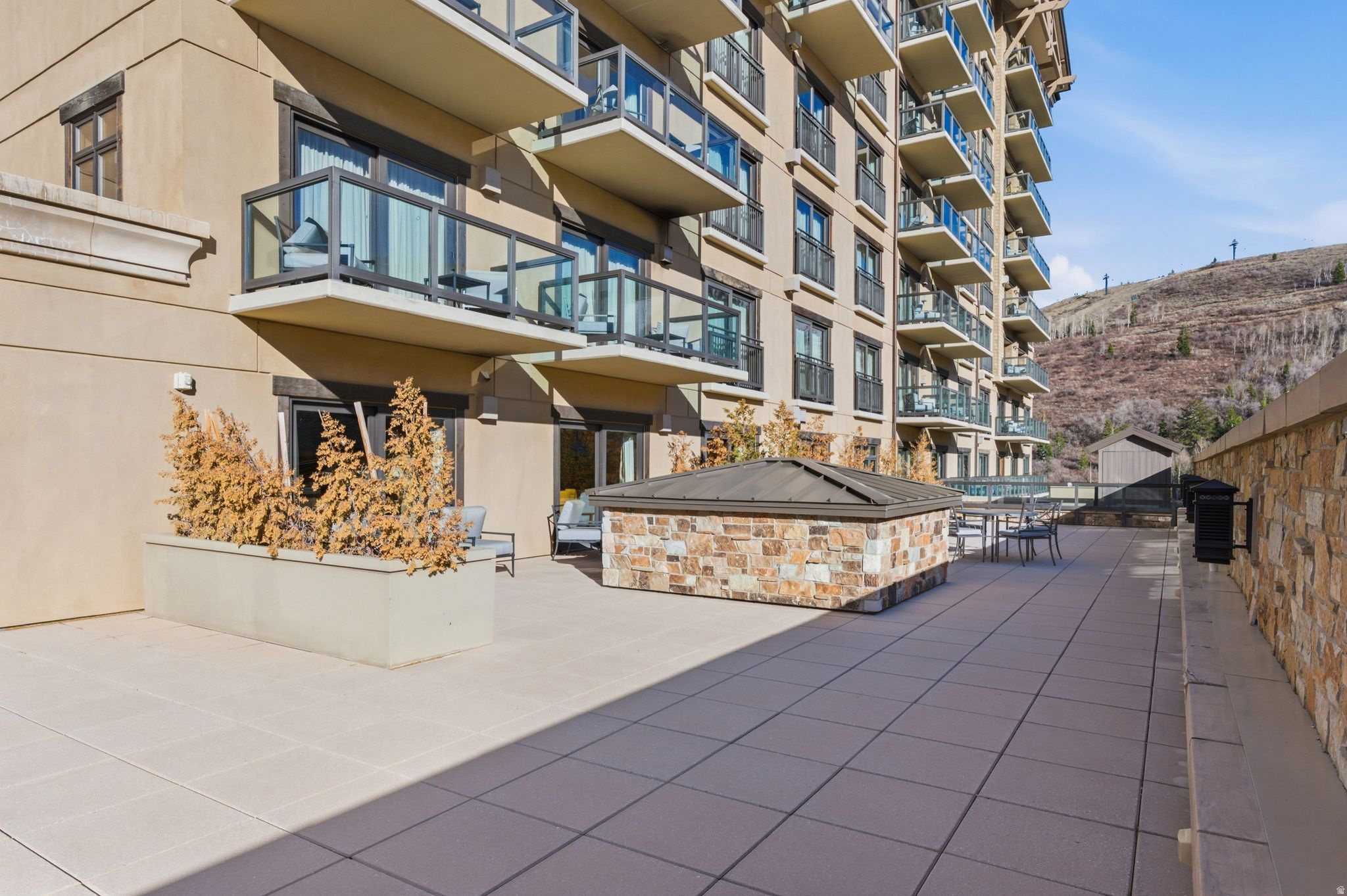 ST REGIS - Residential