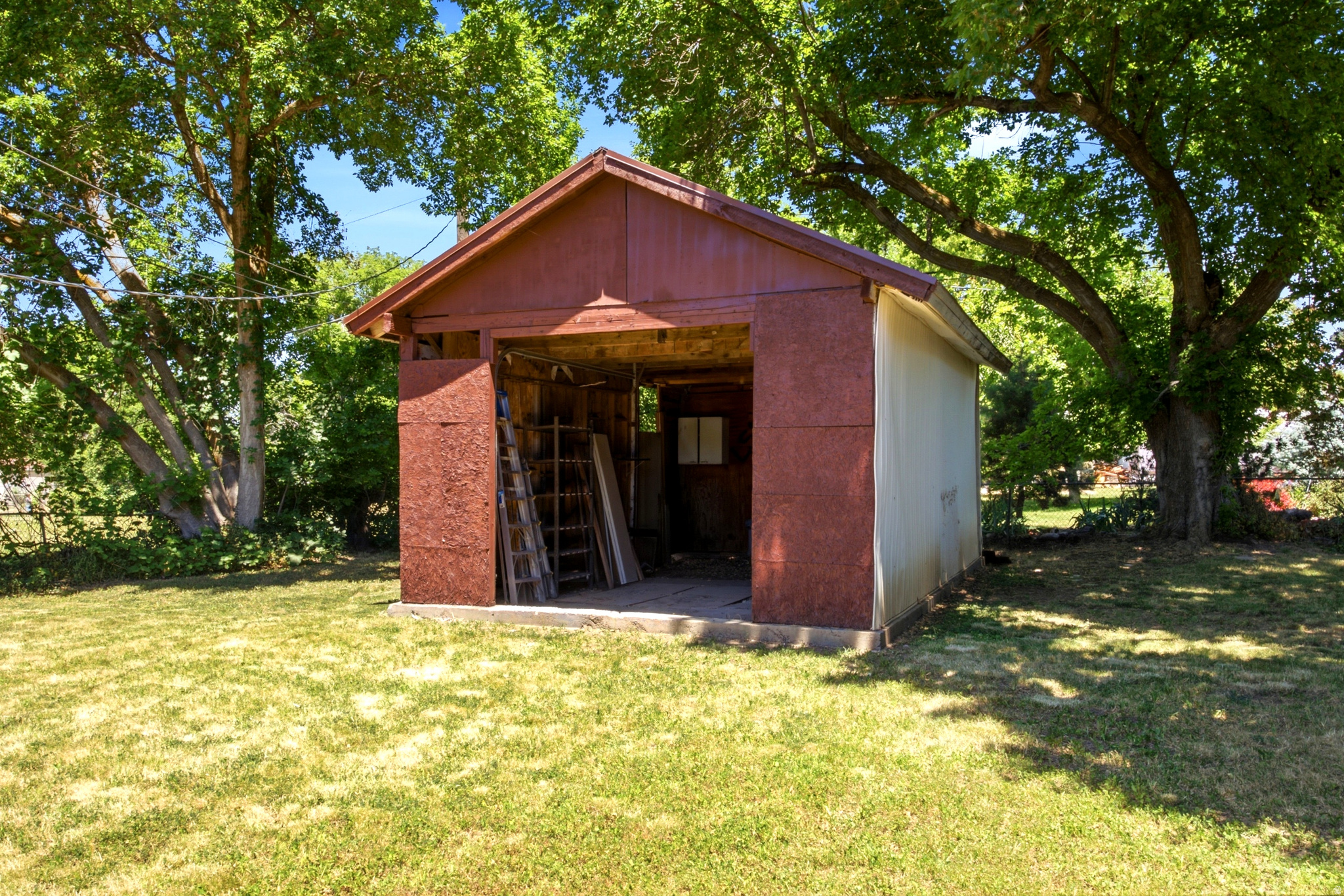 BEG AT SW COR LOT 1, BLK 1, PLAT A, KAYSVILLE TS - Residential