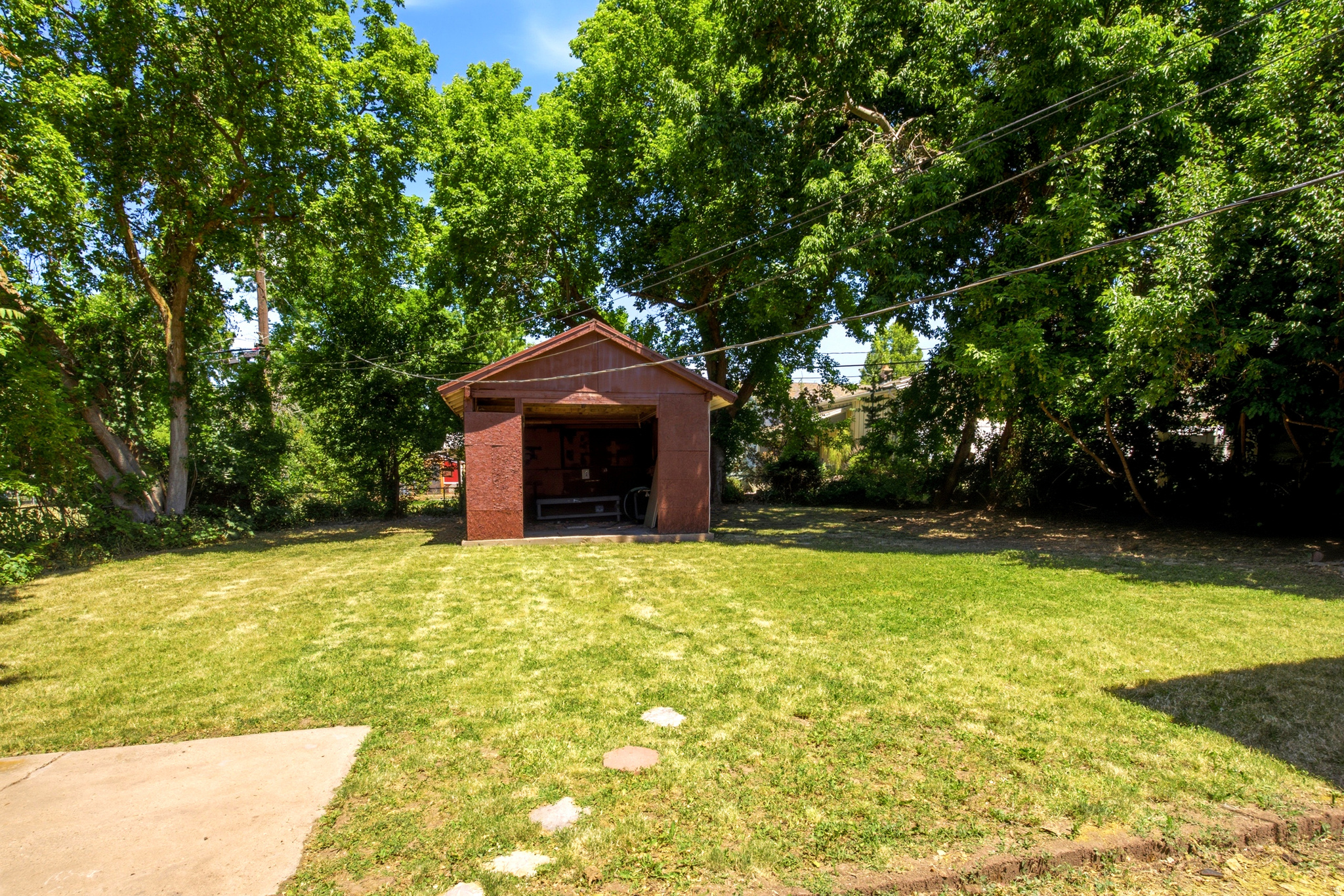 BEG AT SW COR LOT 1, BLK 1, PLAT A, KAYSVILLE TS - Residential
