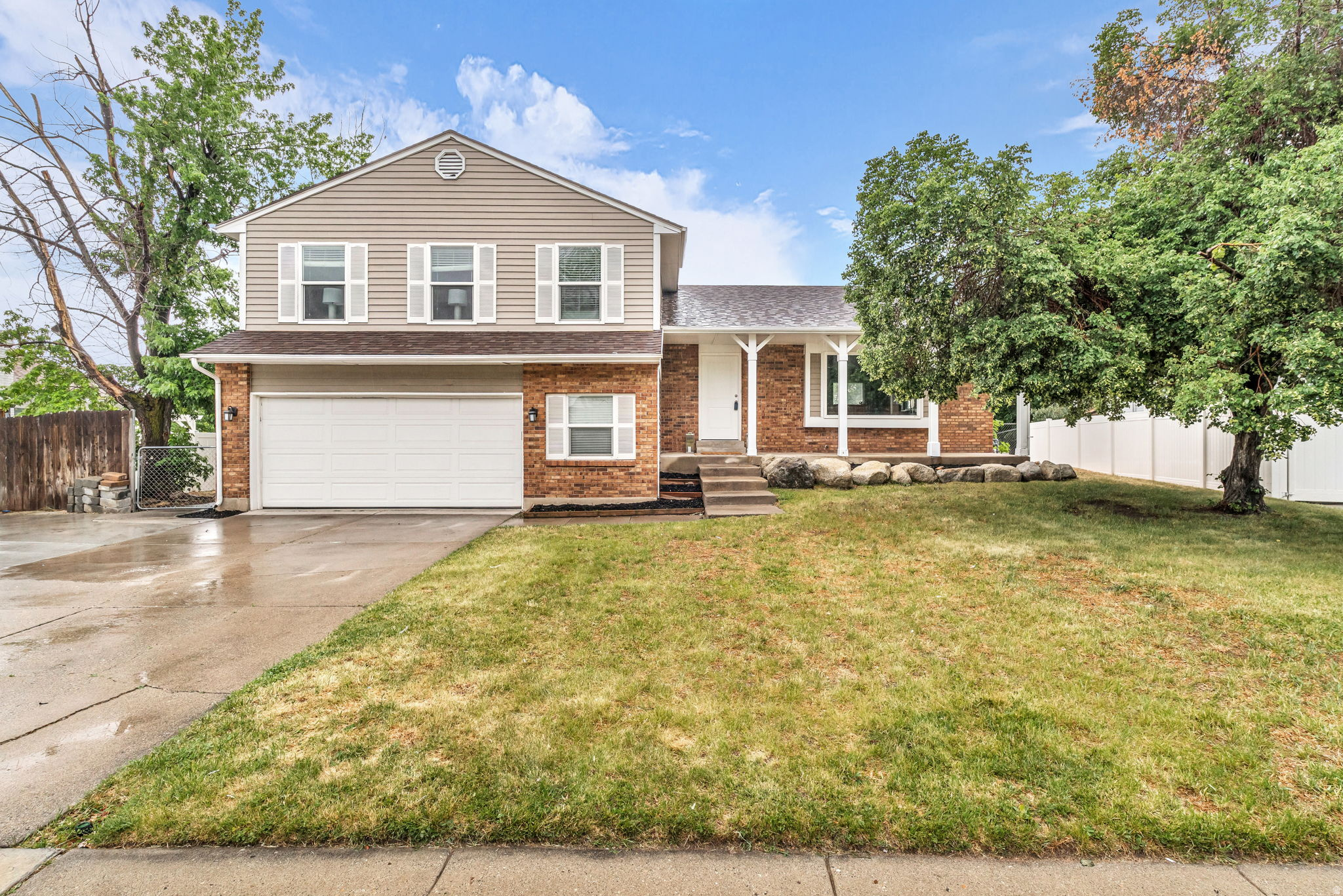 RIDGES - Residential