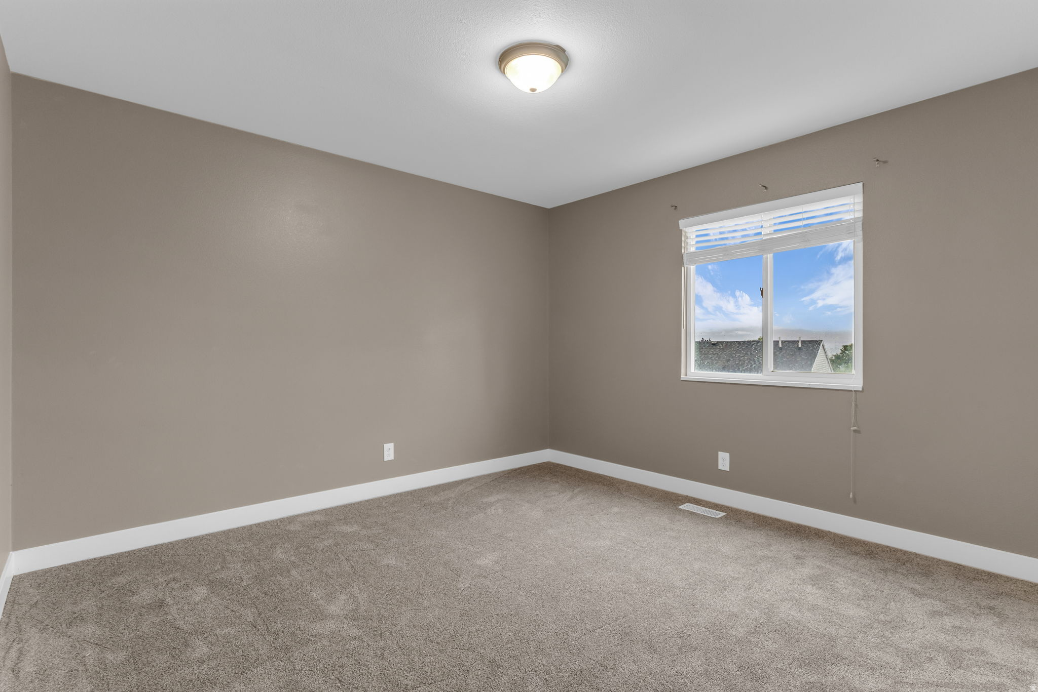 RIDGES - Residential