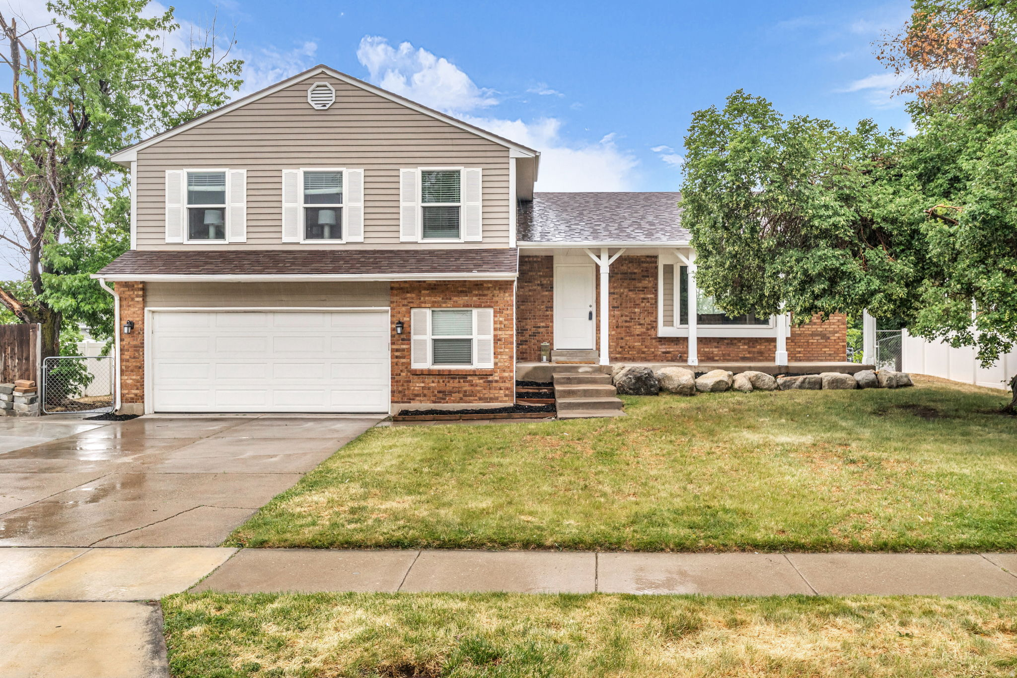 RIDGES - Residential