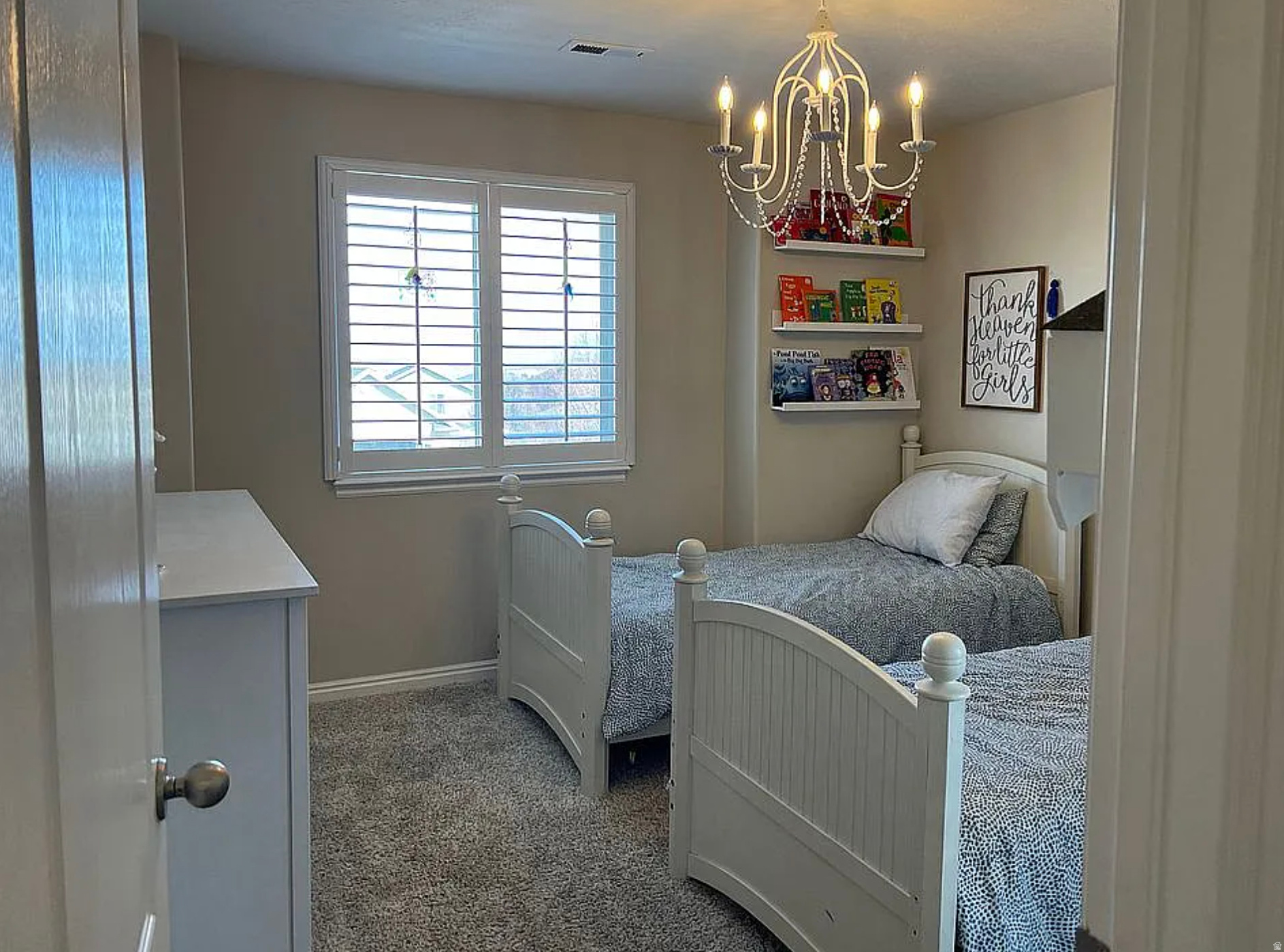 SUNRISE MEADOWS - Residential