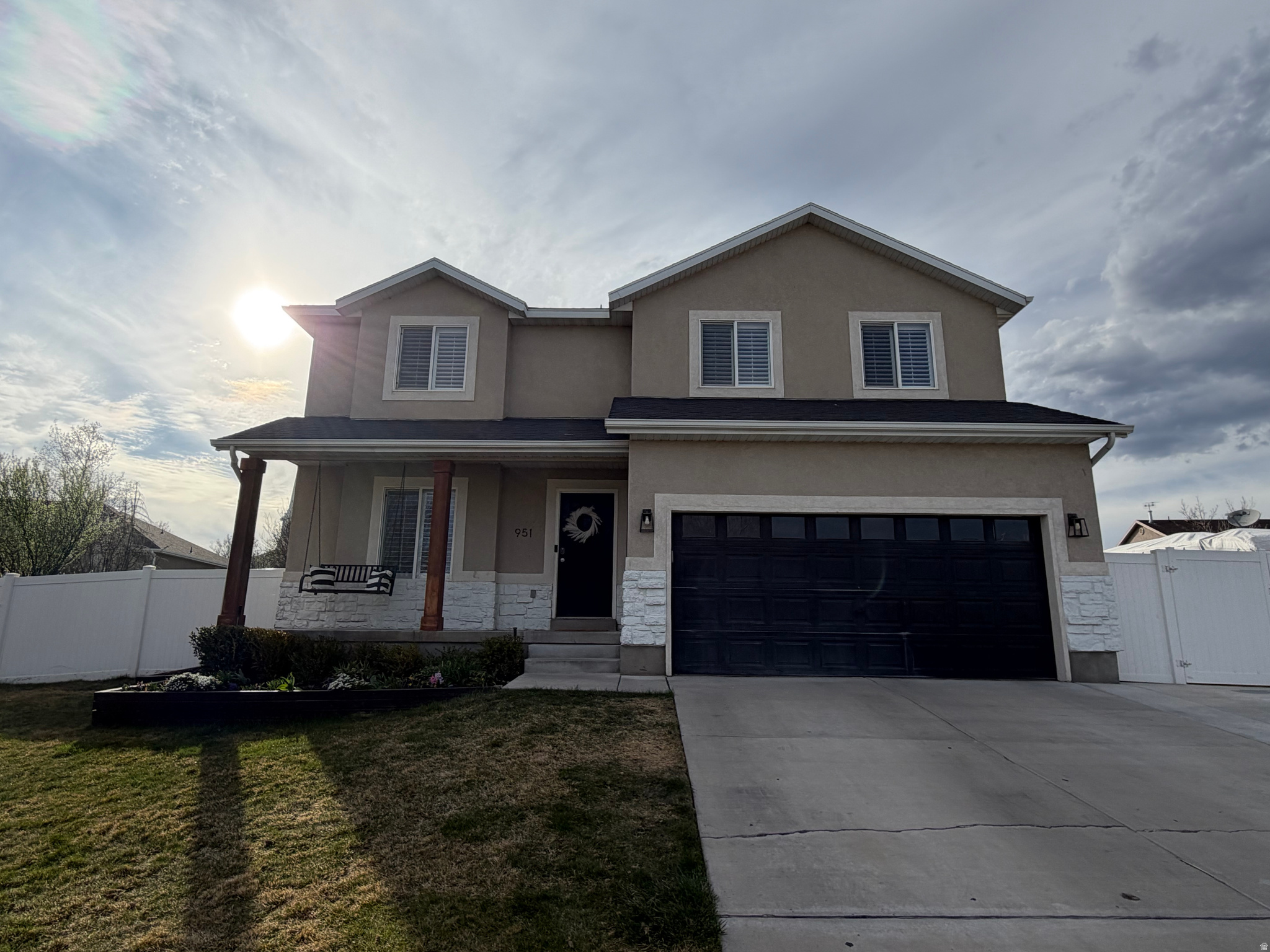 SUNRISE MEADOWS - Residential