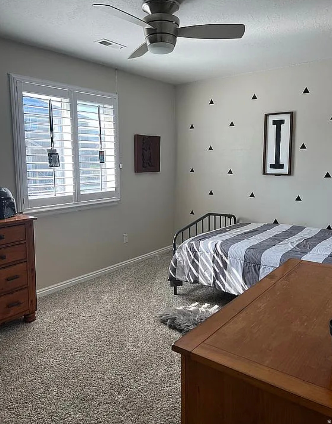 SUNRISE MEADOWS - Residential