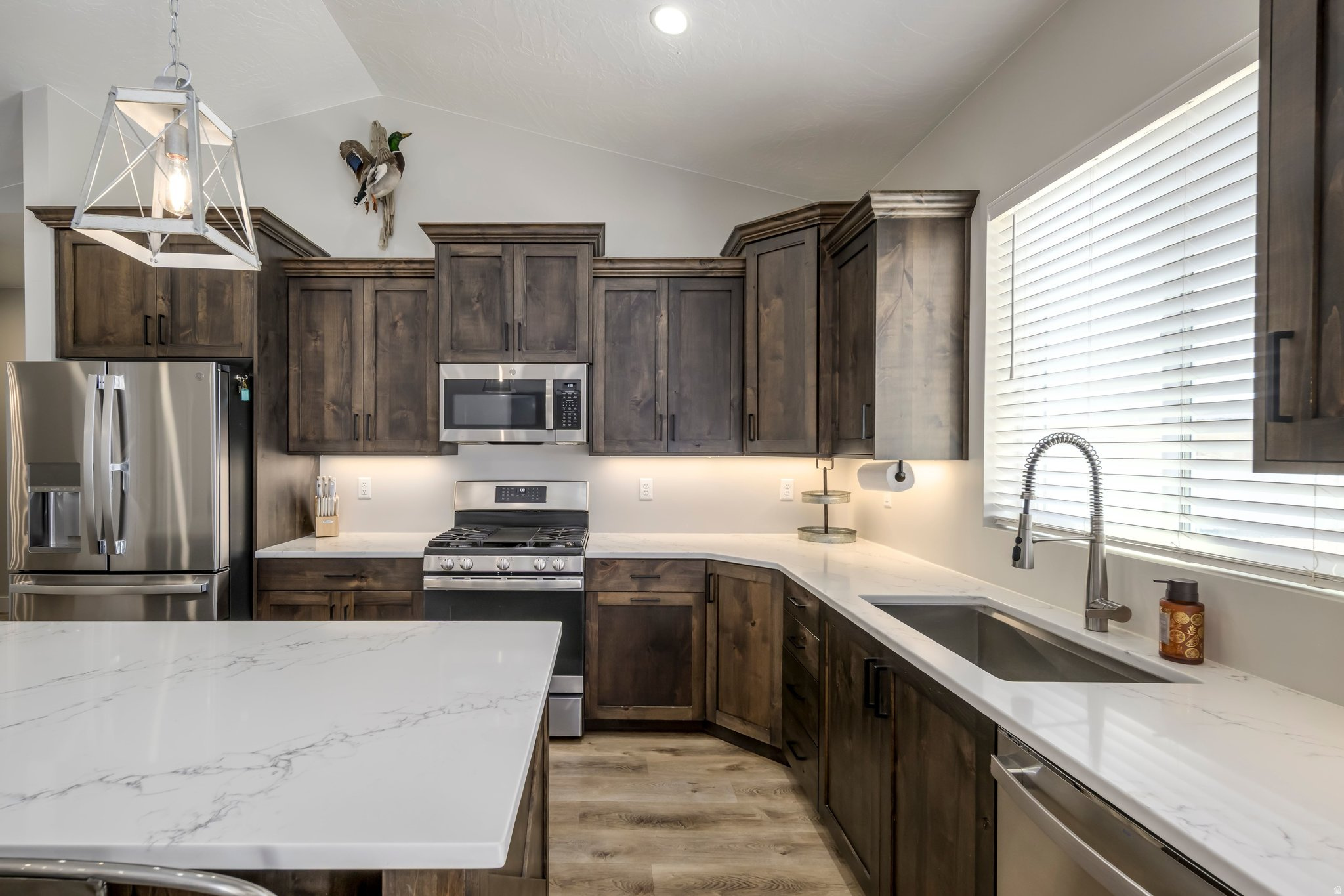 NORTH HILL EST - Residential
