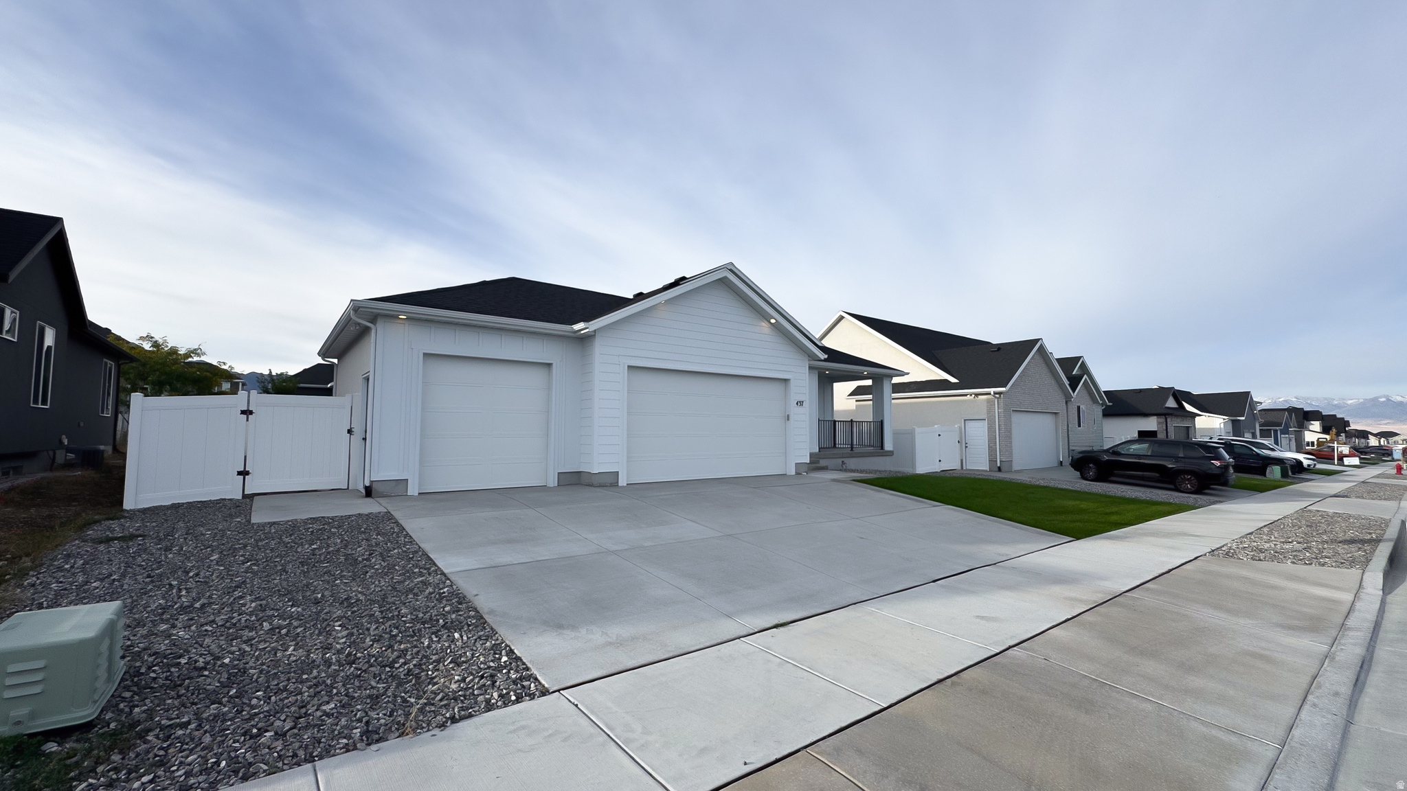 MATTHEWS MEADOWS - Residential