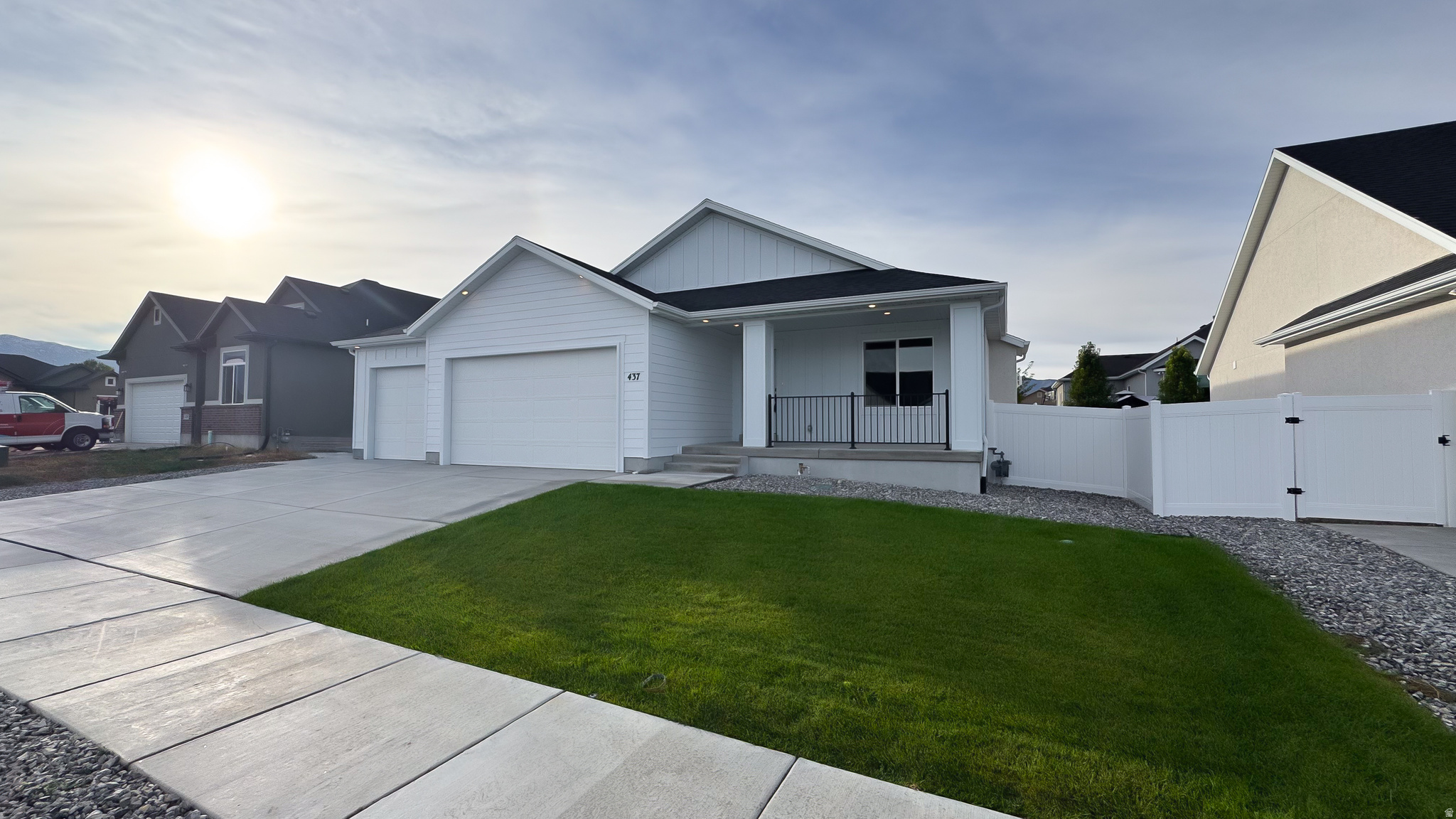 MATTHEWS MEADOWS - Residential