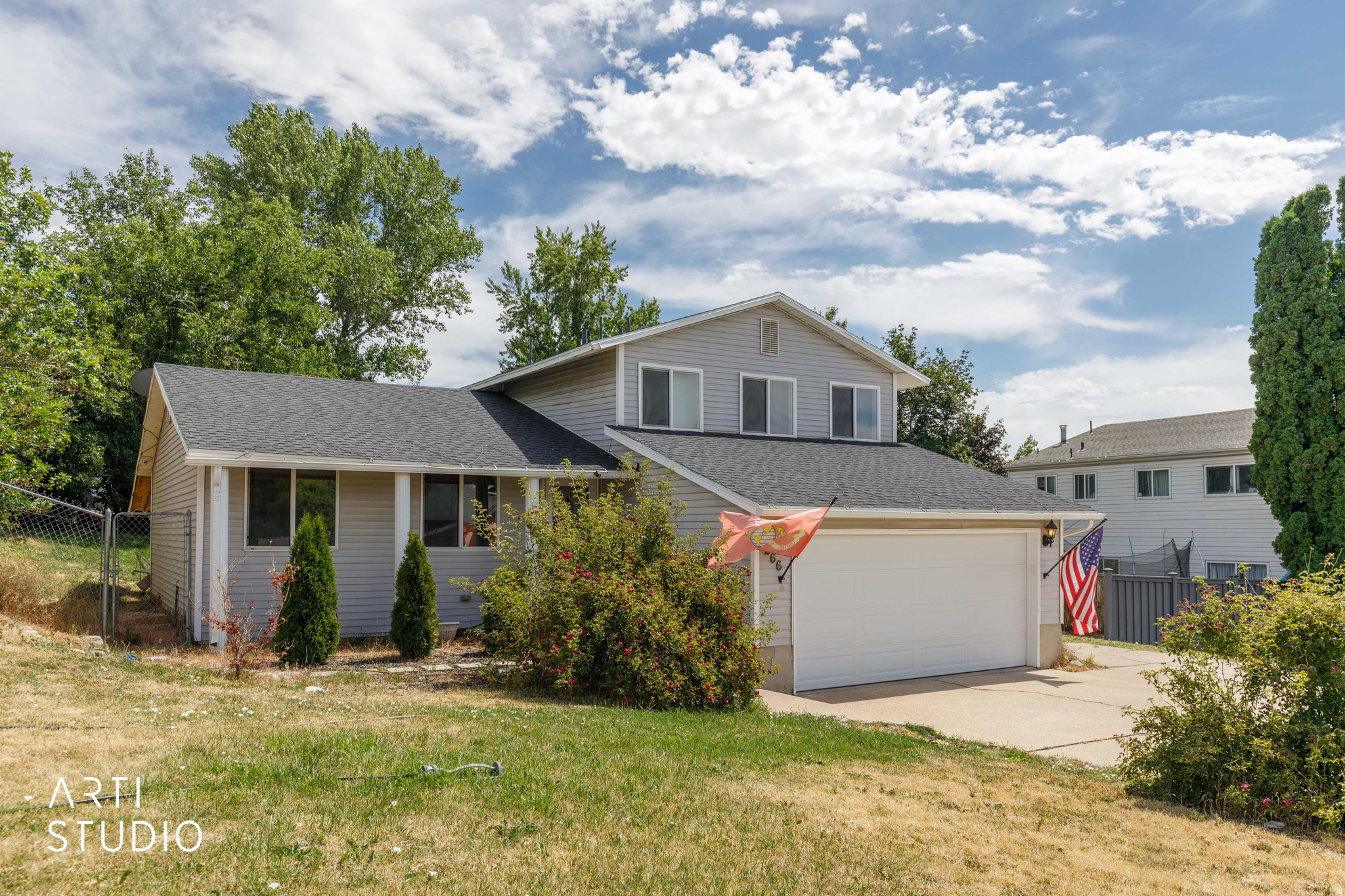 Located on Layton's east side, this tri-level home offers 3 bedrooms, 3 bathrooms, a bright living room, and an updated kitchen with stainless steel appliances, and adjoining dining area. The spacious primary suite, lower-level family room, covered patio, attached two-car garage, and central air provide comfortable, functional living.