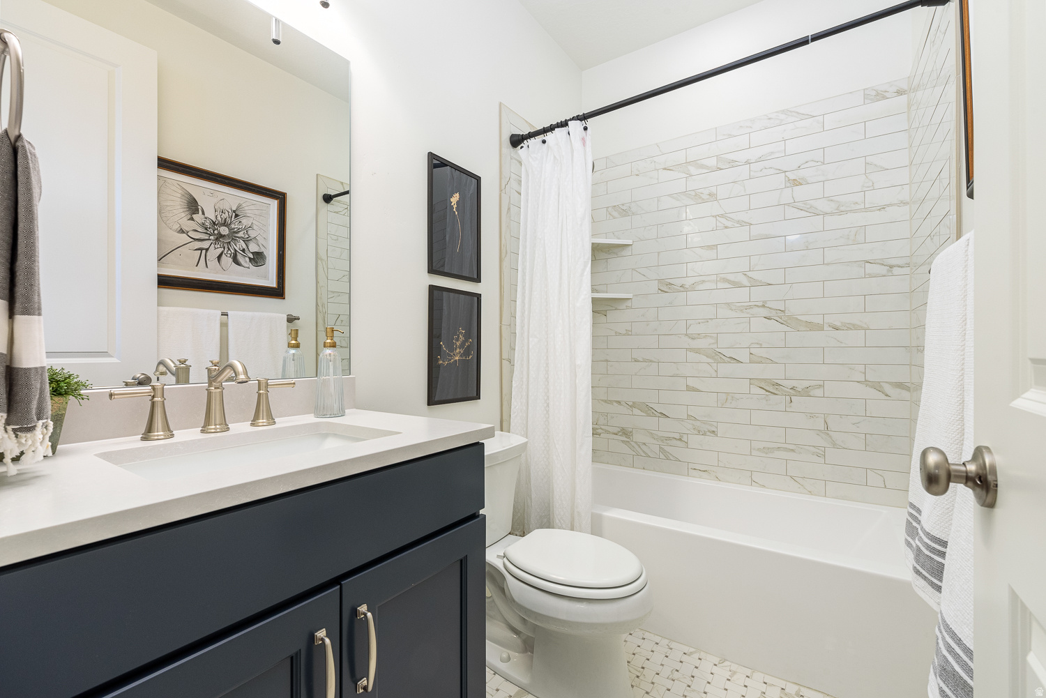 LEGACY PARK ESTATES 108 - Residential