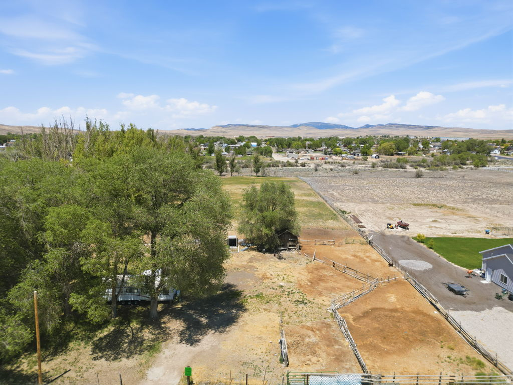YOUNG PROPERTY - Land