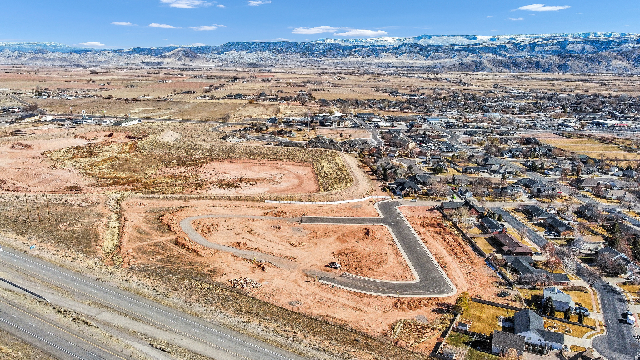 COTTONWOOD CORNER PHASE 1 - Land