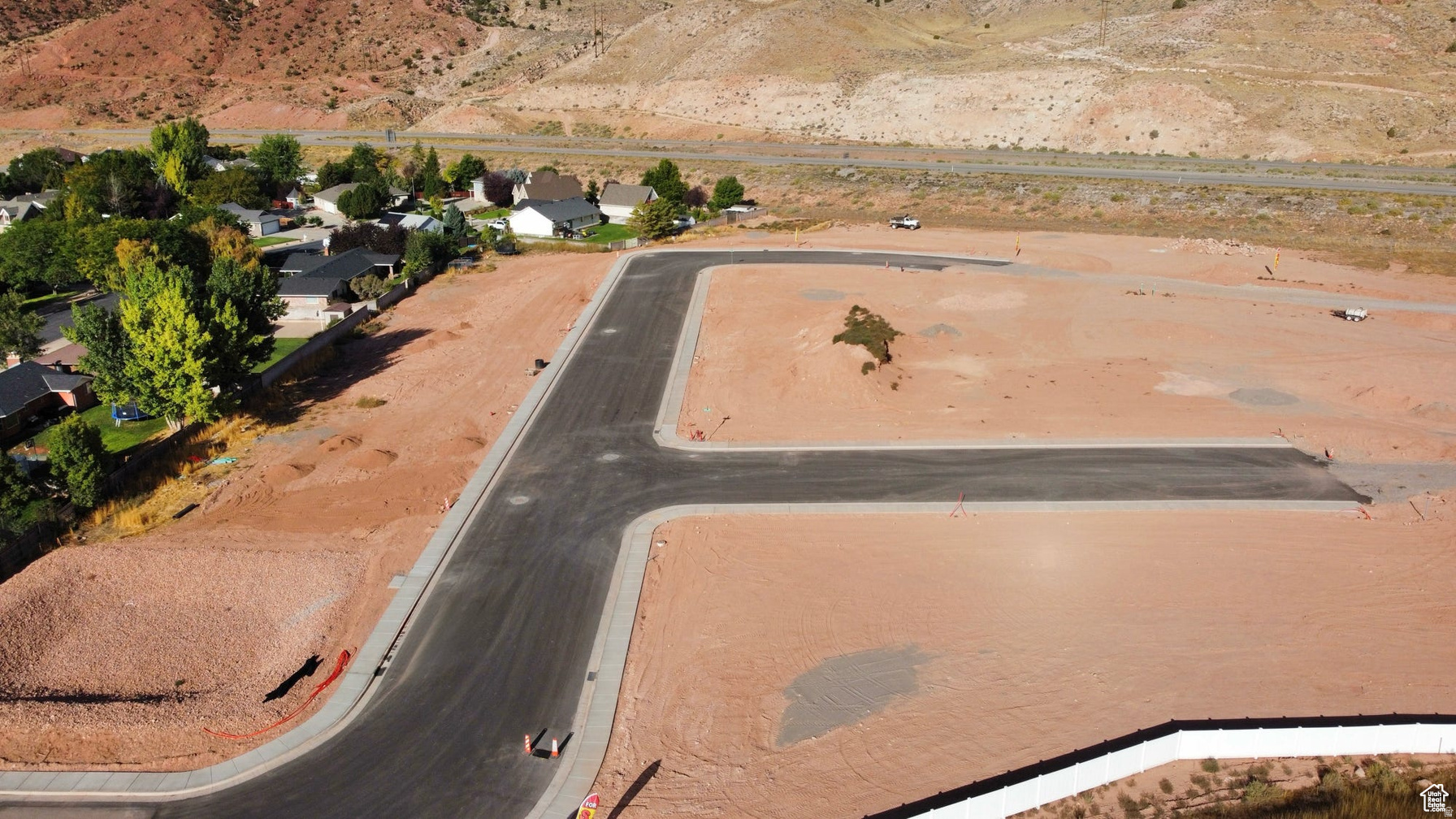 COTTONWOOD CORNER PHASE 1 - Land