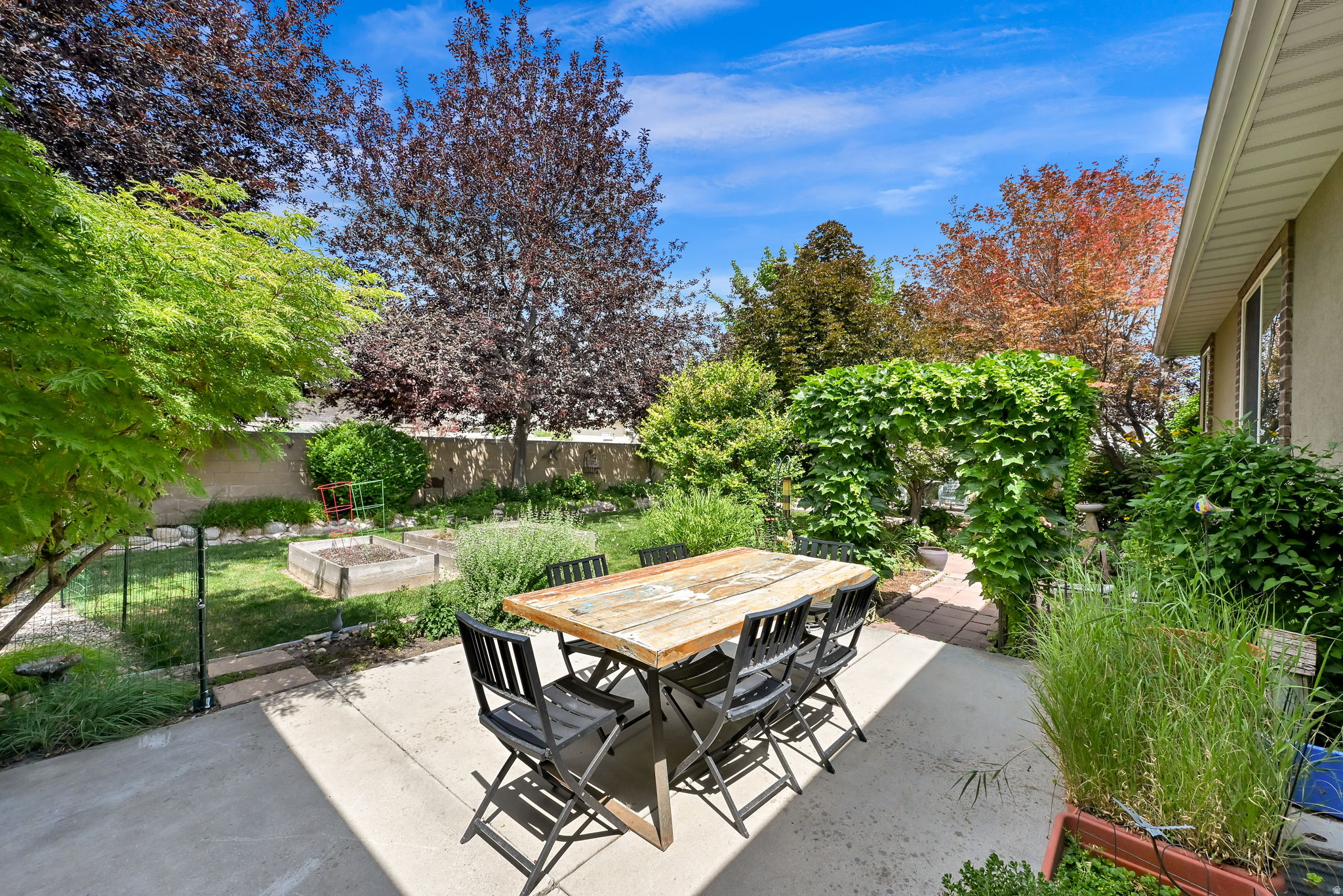 JORDAN VIEW ESTATES #3 - Residential