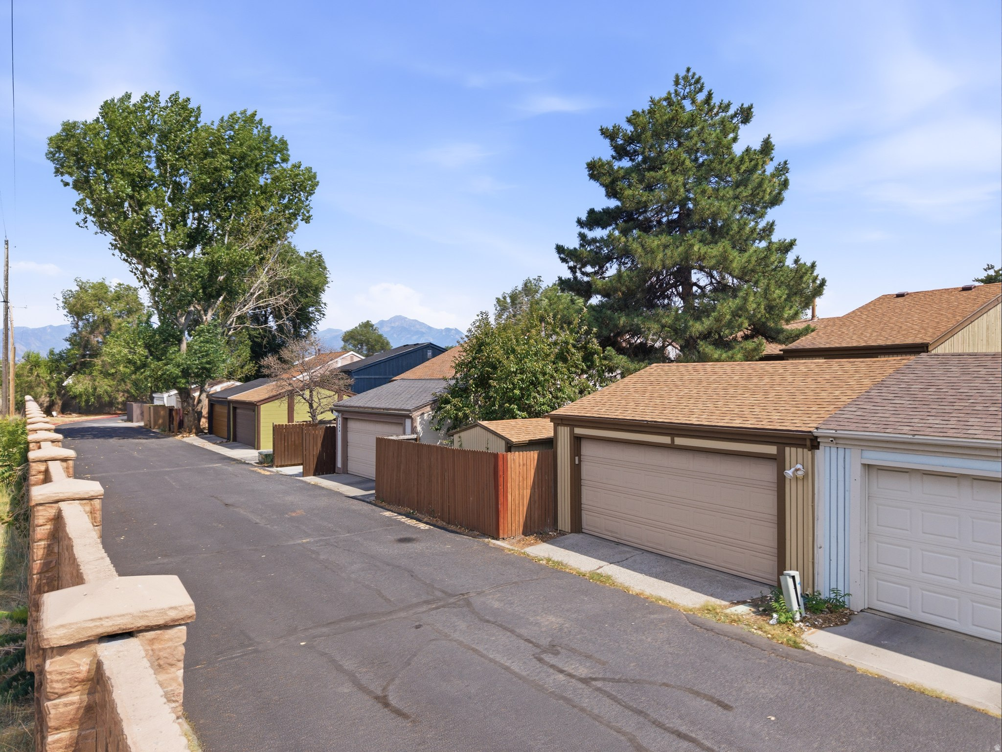 VILLAGE 2 - Residential