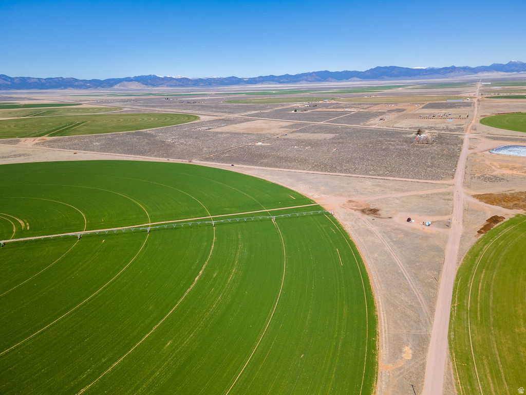 ESCALANTE VALLEY - Land