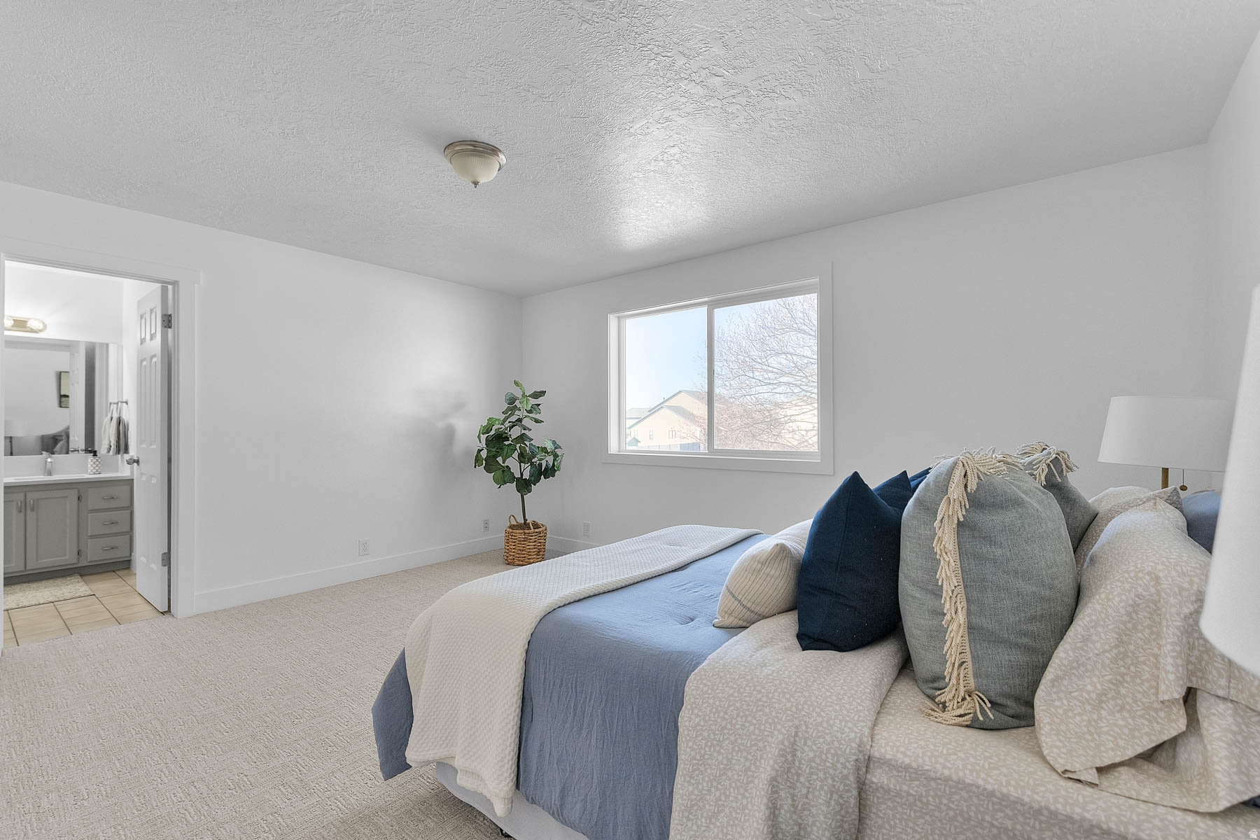STATEN FARMS - Residential