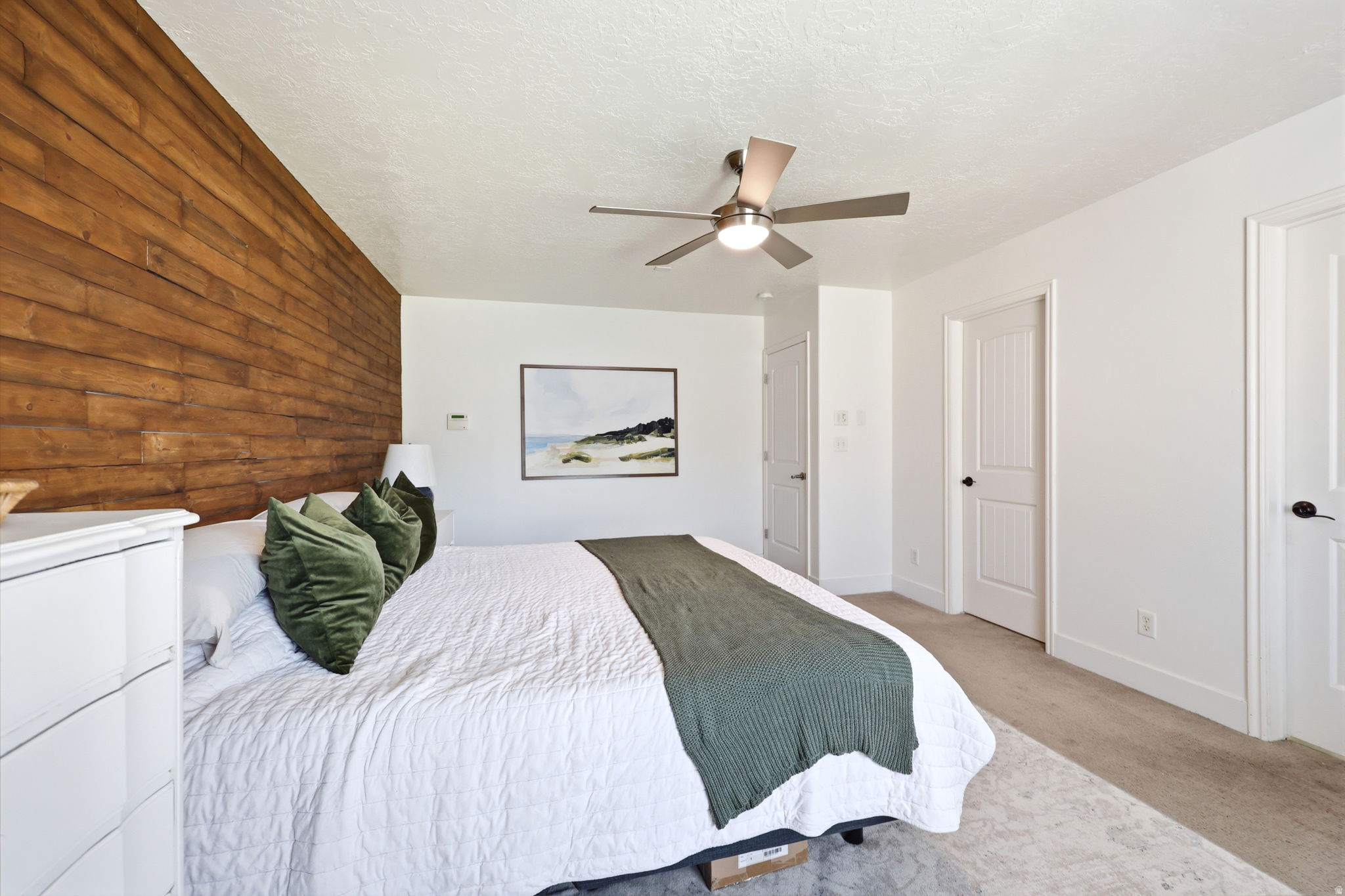 THE VILLAGE OF HAWKS - Residential