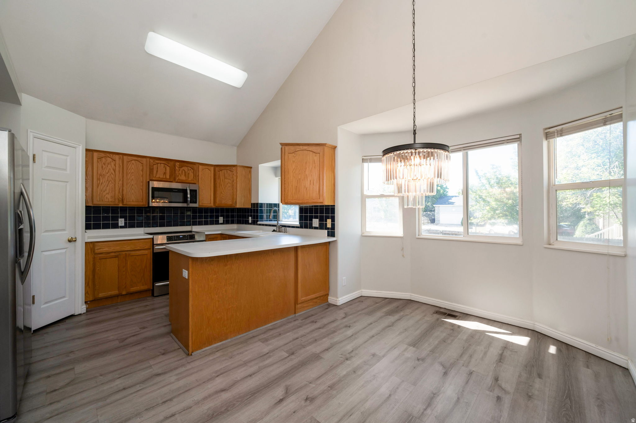MILLCREEK COURT - Residential