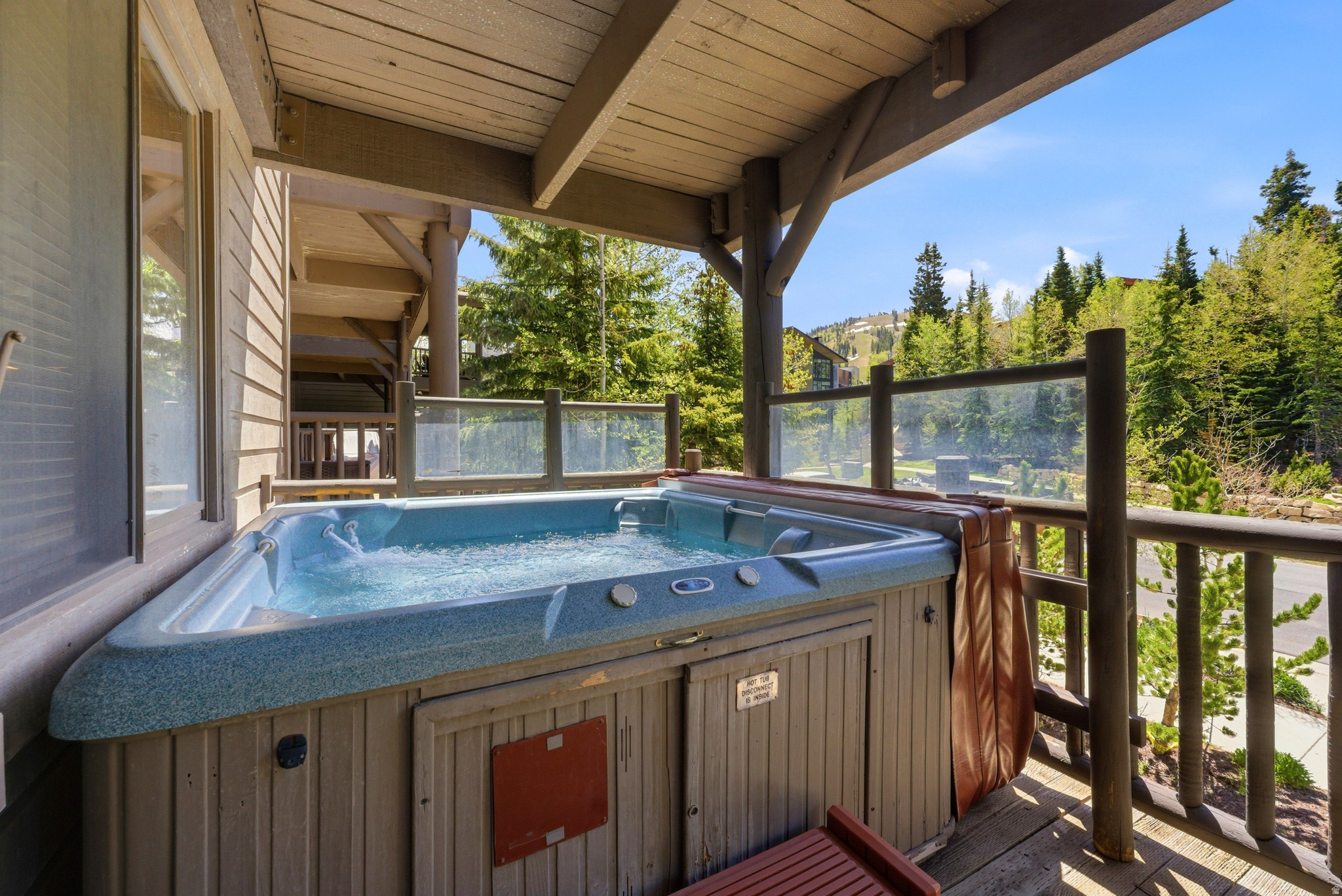 BLACK BEAR LODGE - Residential