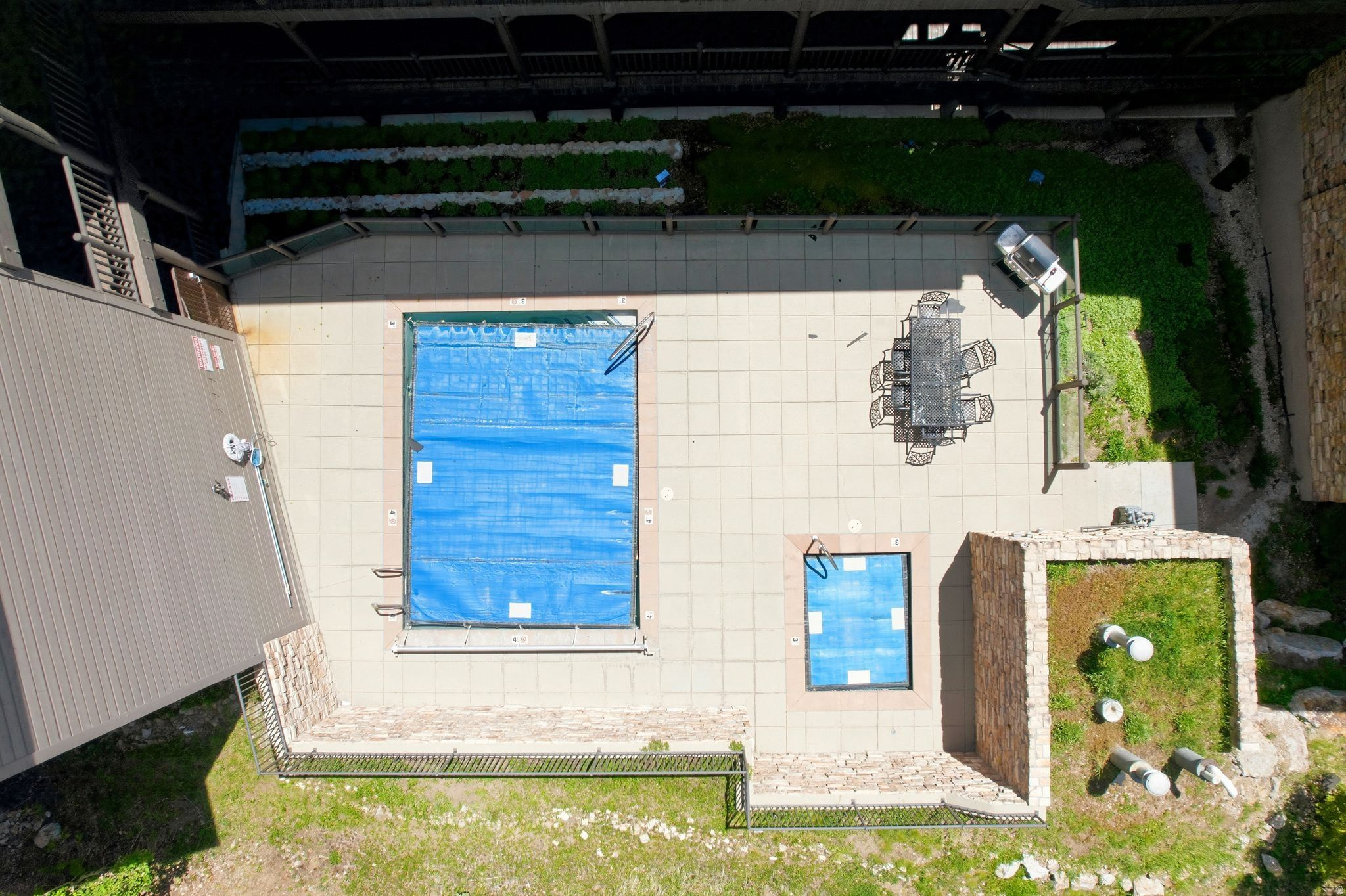 BLACK BEAR LODGE - Residential