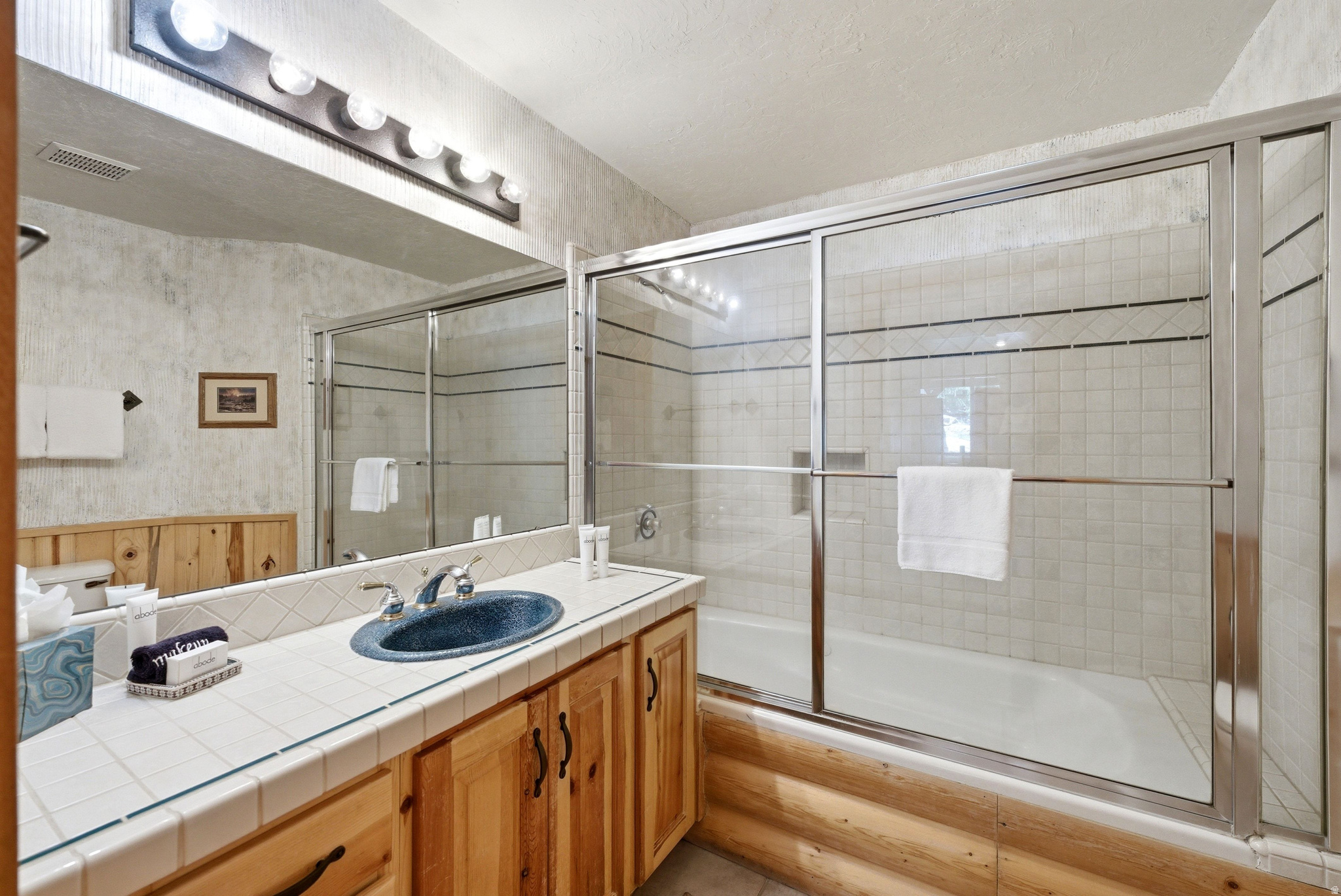 BLACK BEAR LODGE - Residential