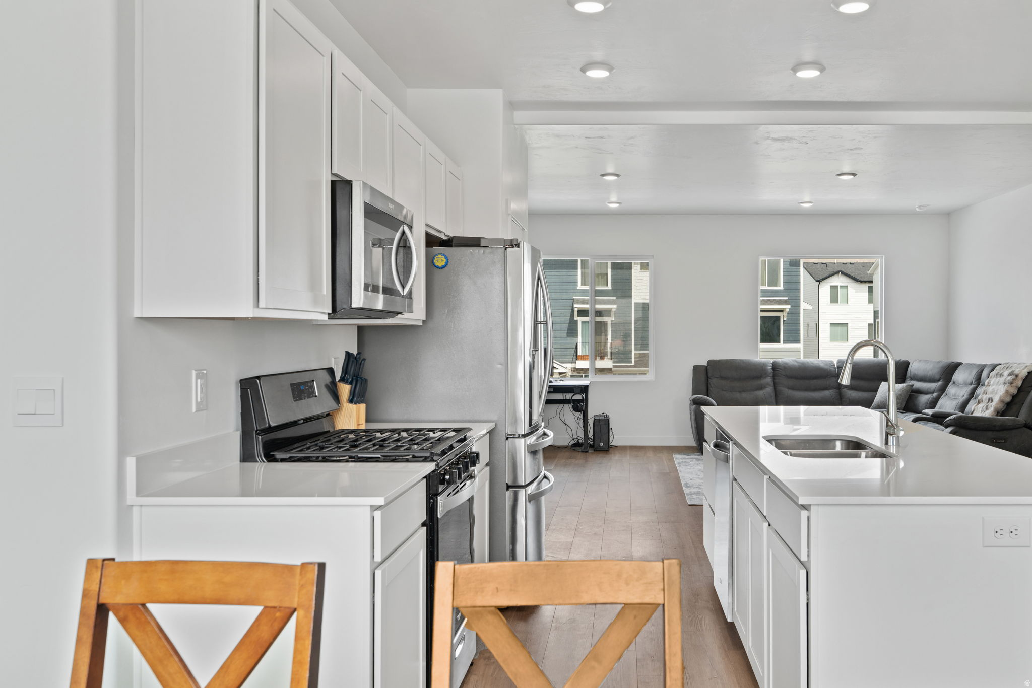 EAGLE POINT - Residential