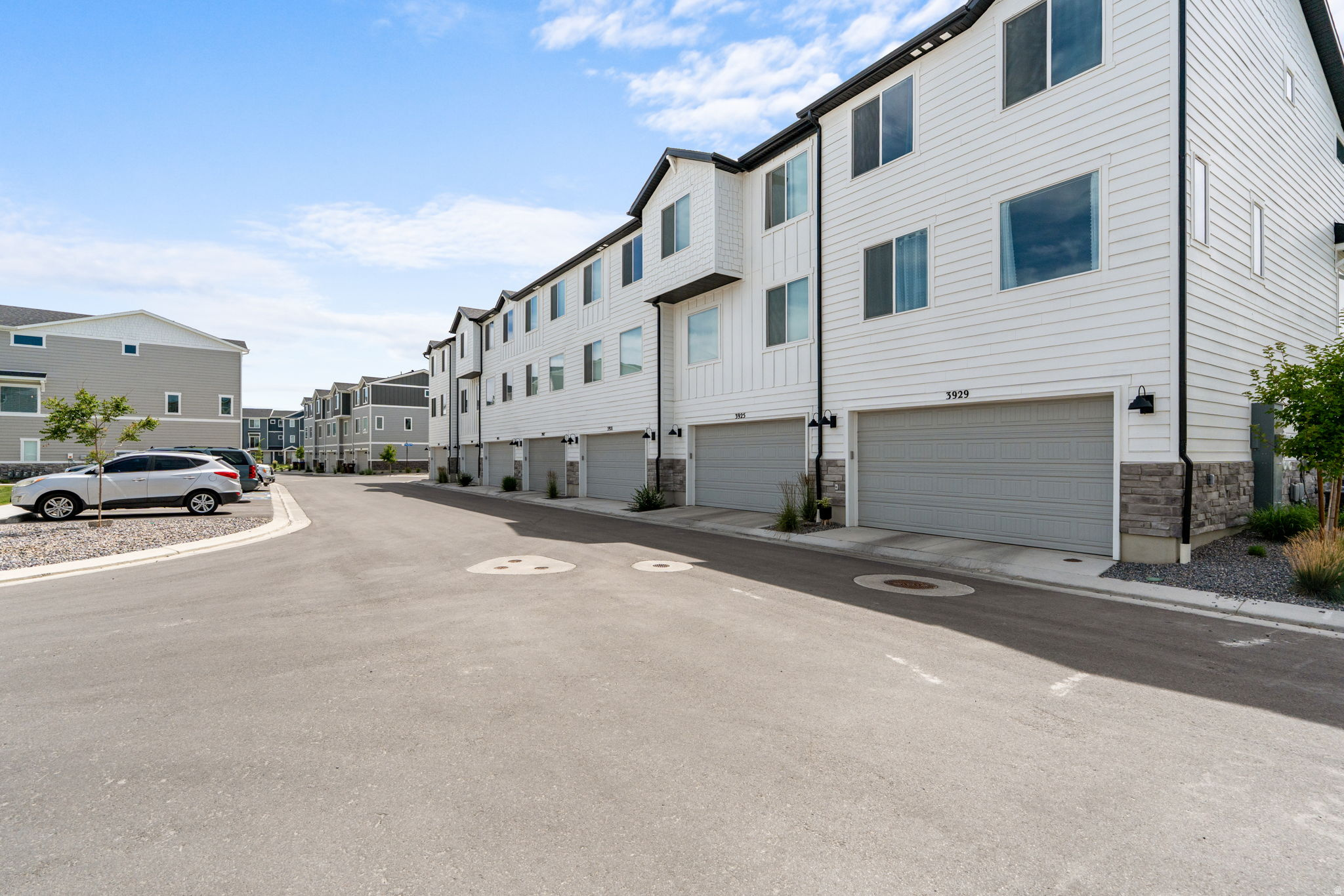 EAGLE POINT - Residential