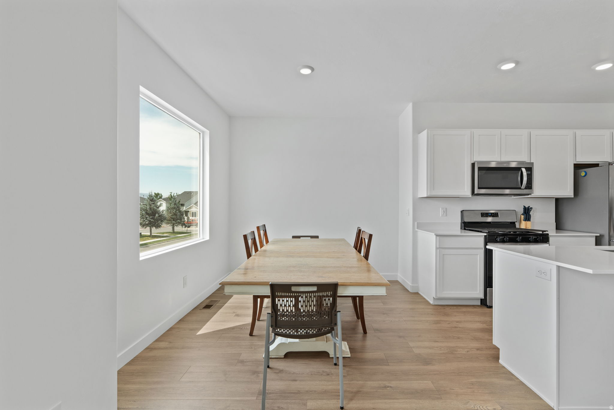EAGLE POINT - Residential