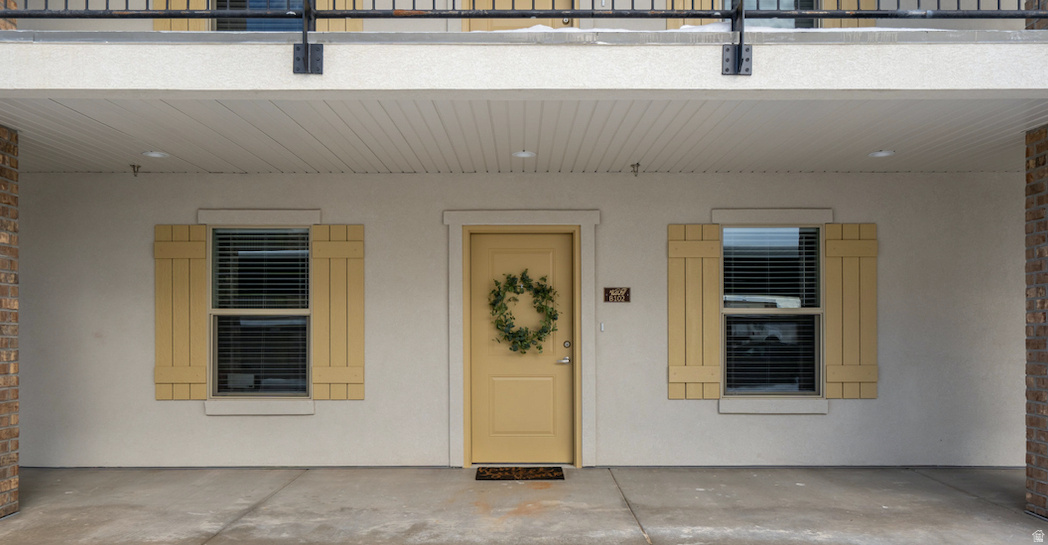 Seller-paid incentive available: qualified FHA buyers may obtain a 5.25% FHA 5-year ARM through sellers preferred lender. Subject to lender approval, program availability, and buyer qualification. Contact listing agent for details. Only ground-floor unit currently available! this like new 2 bed, 1 bath condo offers comfortable, low-maintenance living in a highly convenient Orem location. Featuring an open-concept layout, in=unit laundry, dedicated parking, and access to a community pool.  This home is ideal for first time buyers of investors.  Located just minutes from UVU, BYU, shopping, dining, and with quick and convenient access to I-15.  Move-in ready and perfectly situated near everything you need.