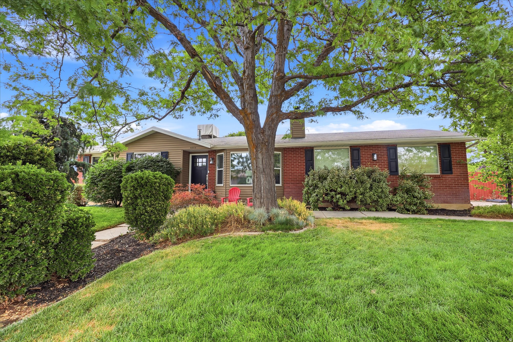 MEADOWS - Residential