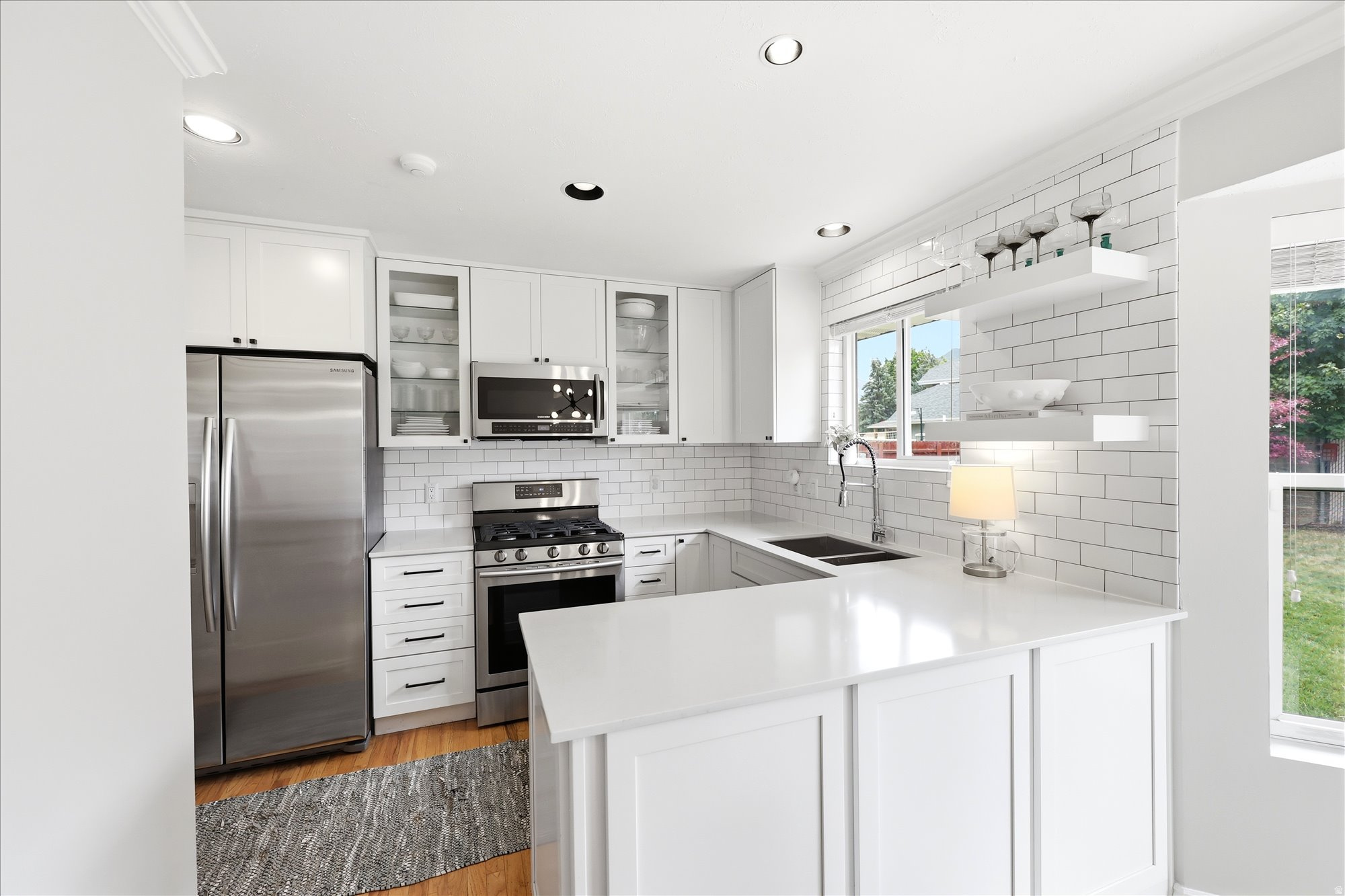MEADOWS - Residential