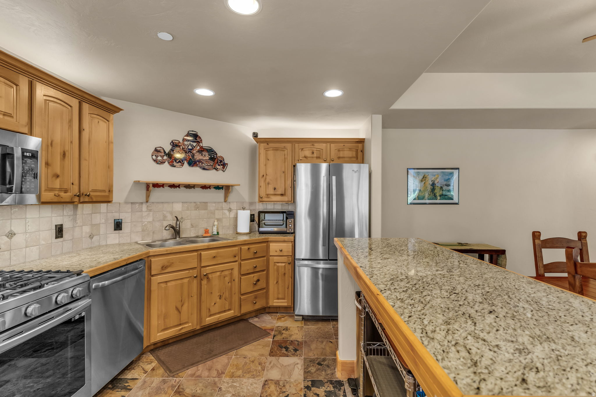FOX POINT - Residential