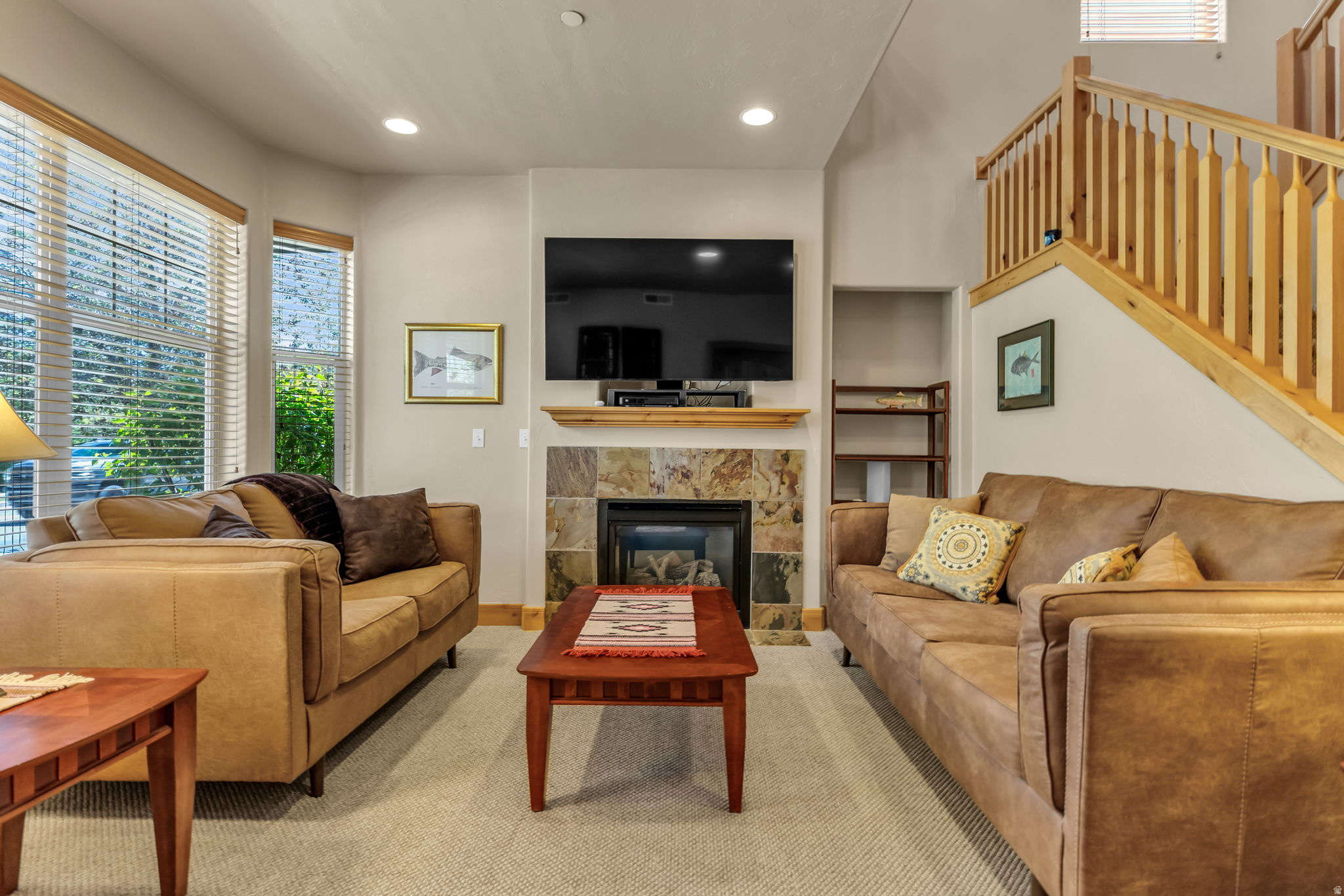 FOX POINT - Residential