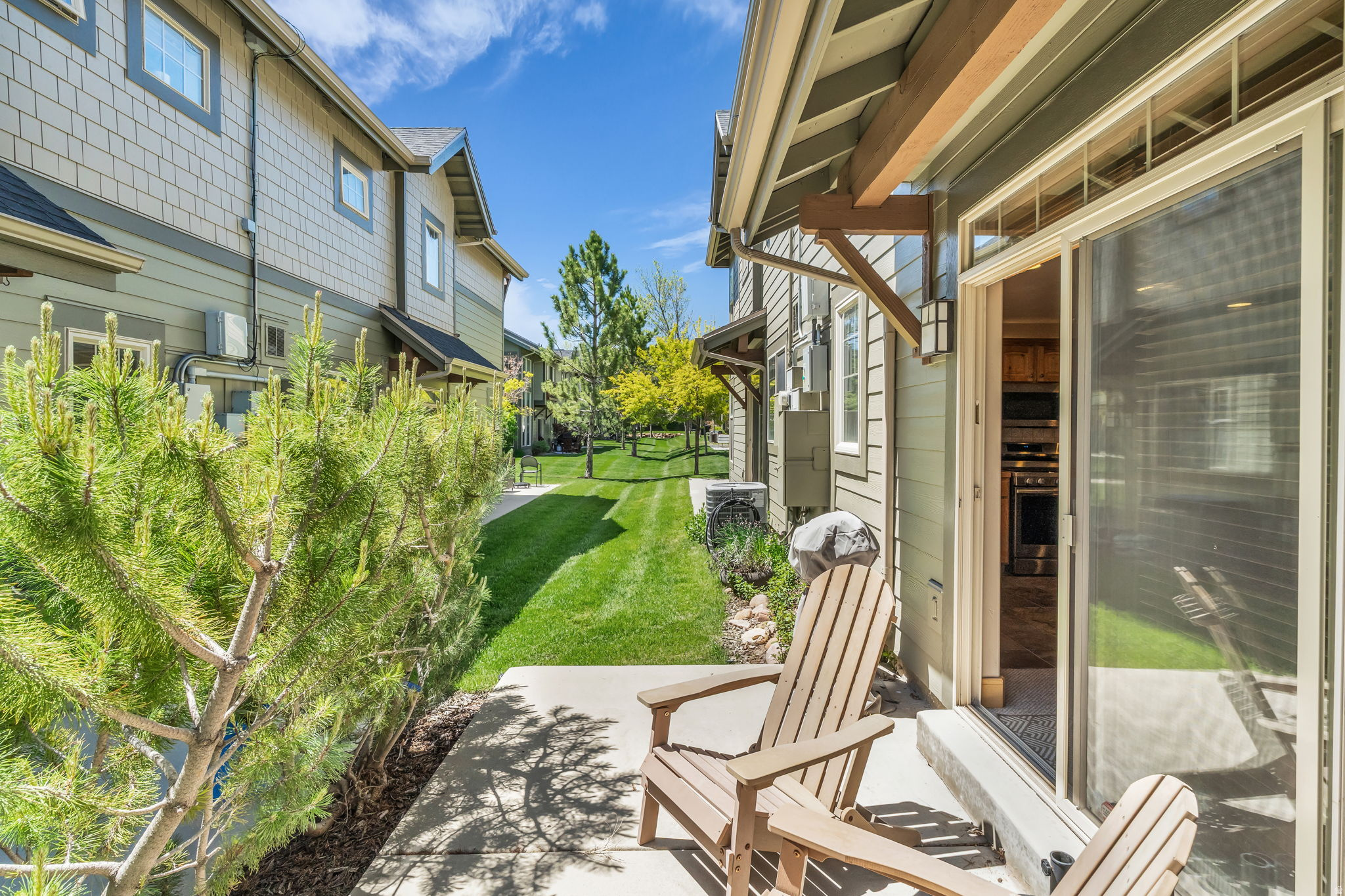 FOX POINT - Residential