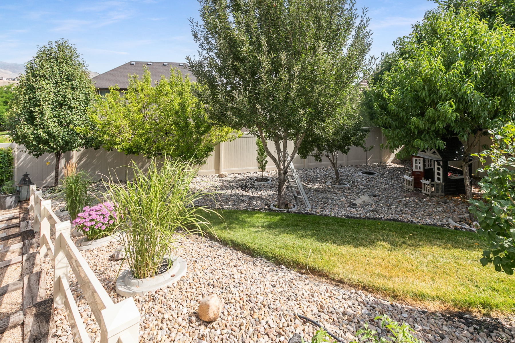 COVE AT HERRIMAN SPR - Residential