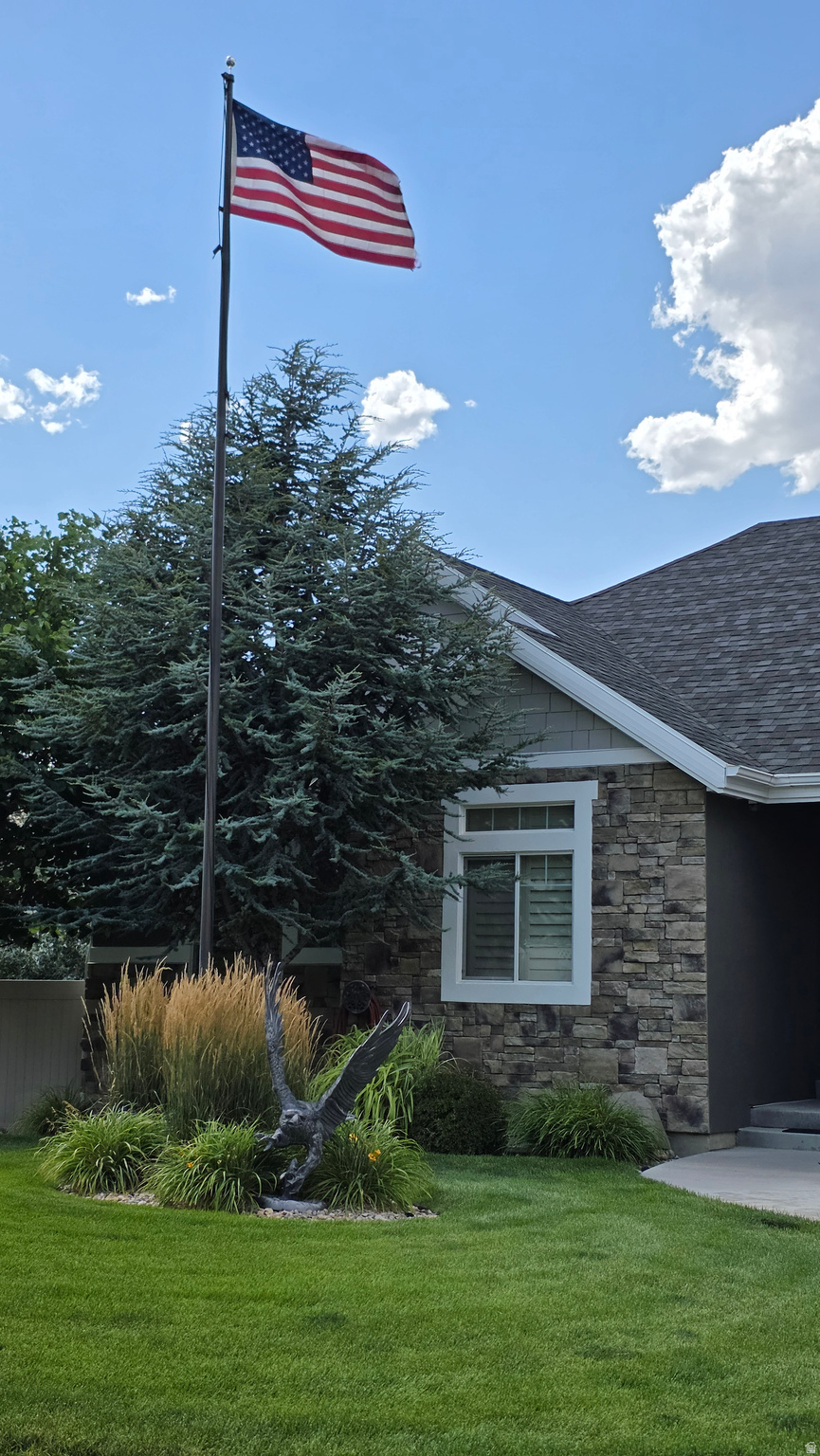 COVE AT HERRIMAN SPR - Residential