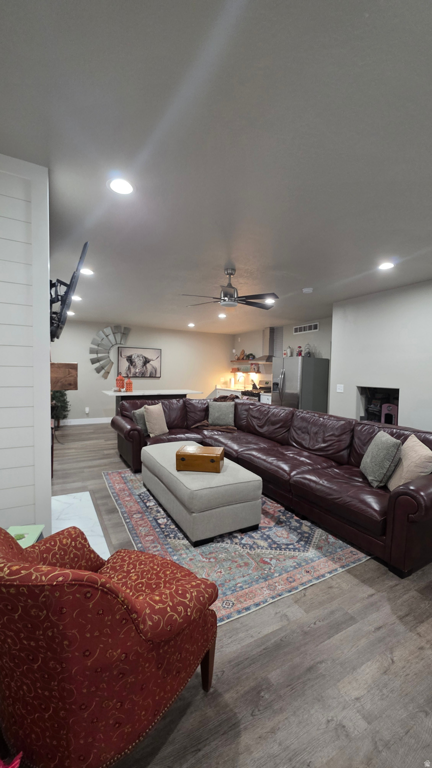COVE AT HERRIMAN SPR - Residential