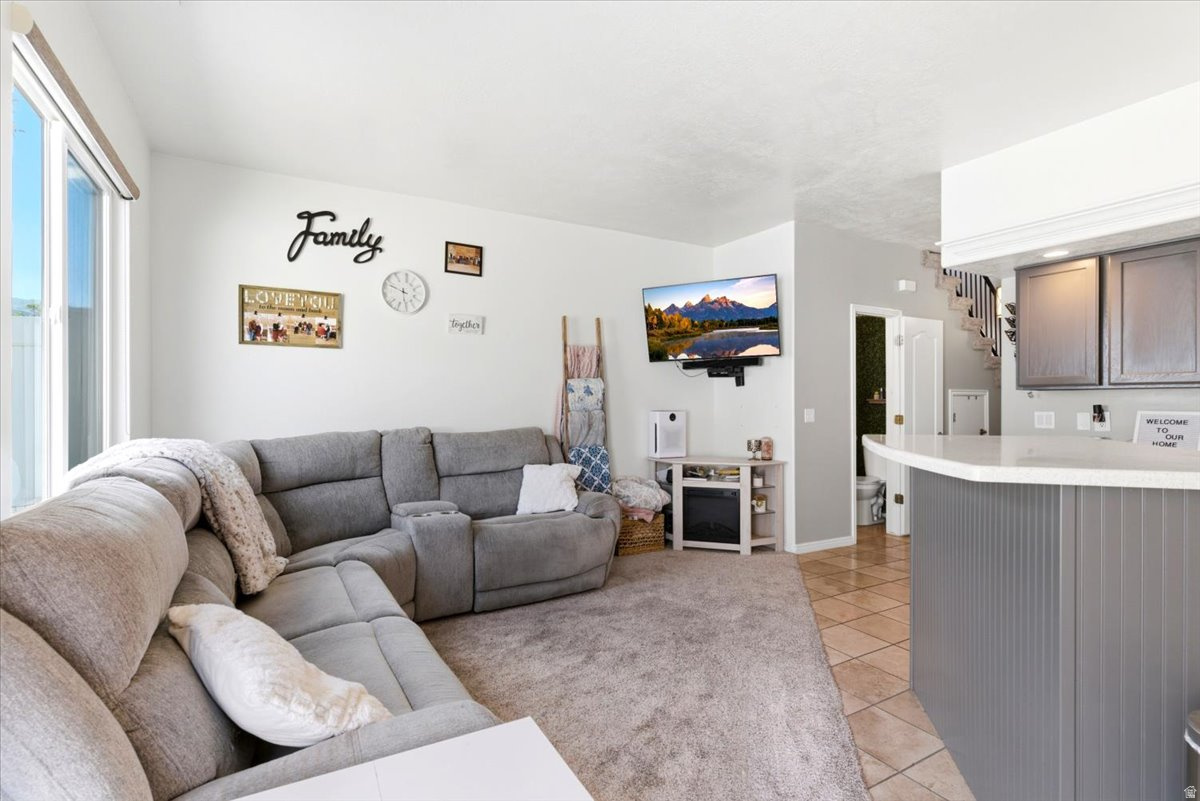 PEREGRINE POINTE - Residential