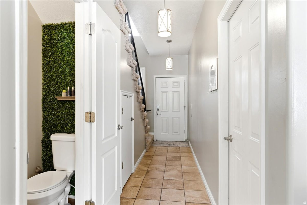 PEREGRINE POINTE - Residential