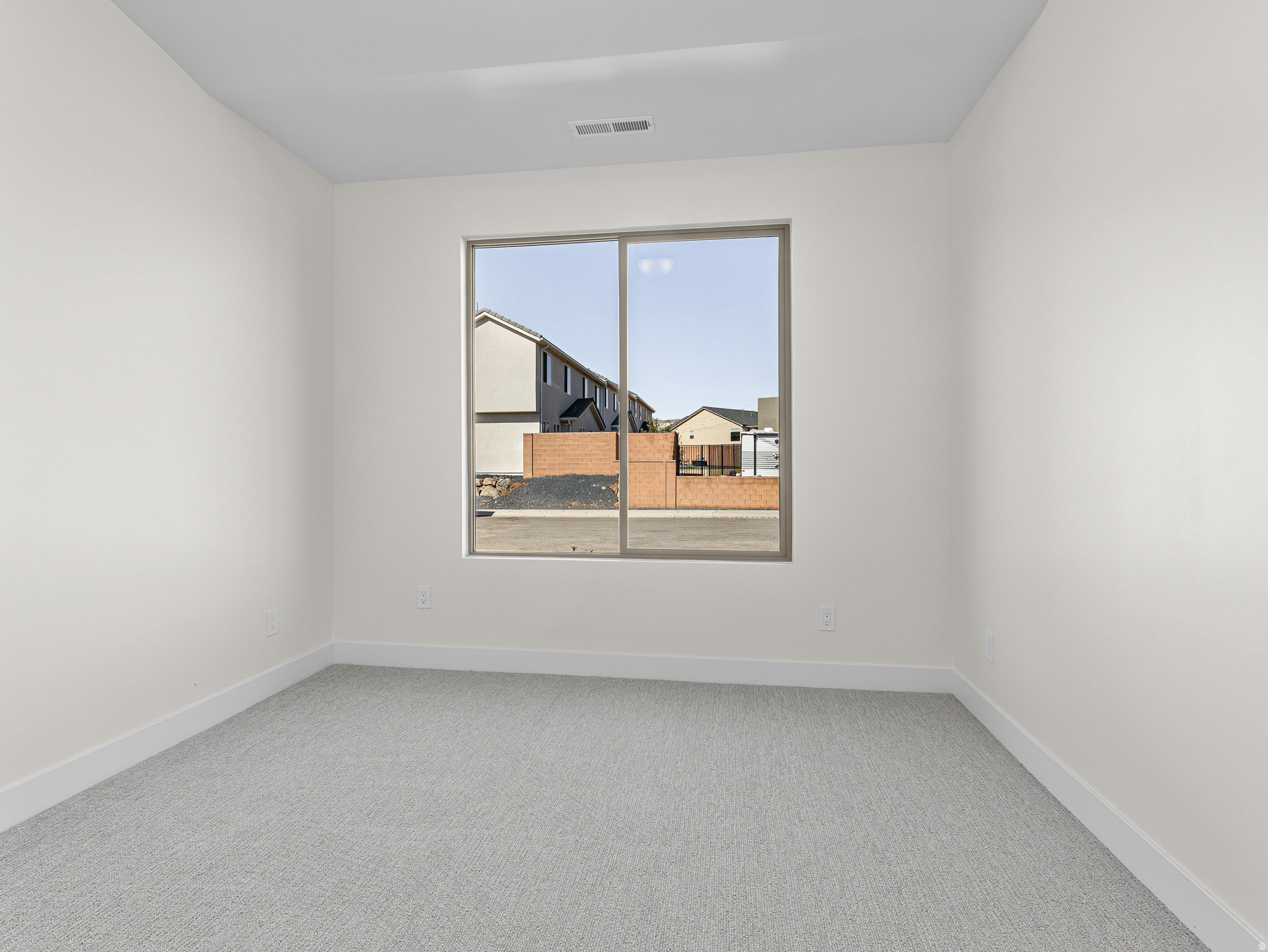 HURRICANE VIEWS - Residential