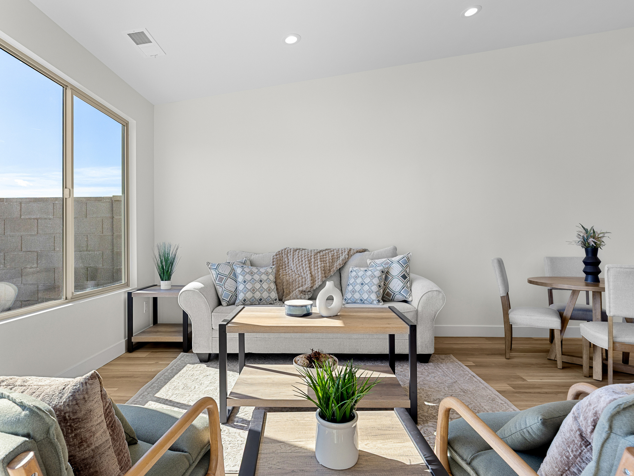 HURRICANE VIEWS - Residential