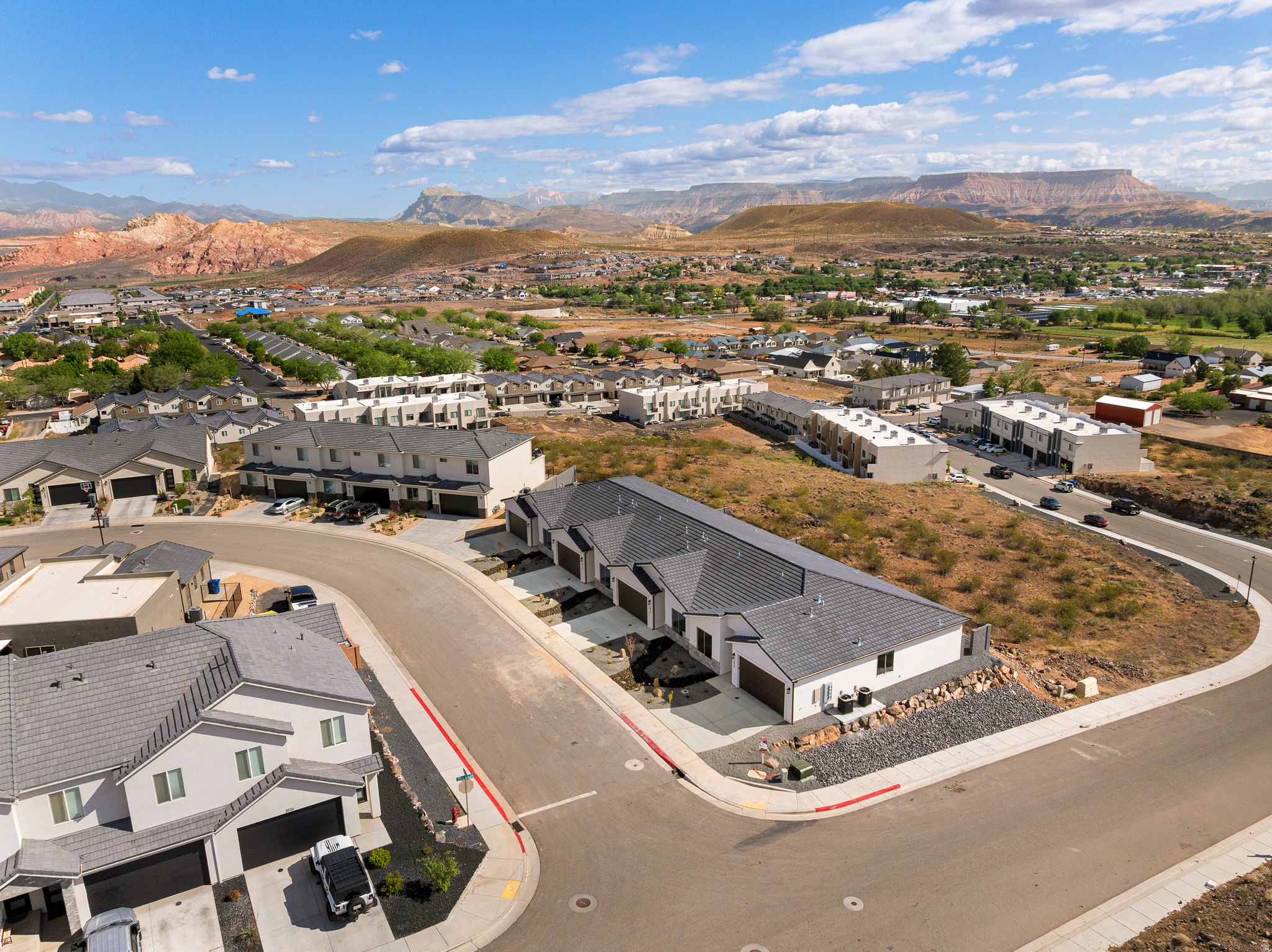 HURRICANE VIEWS - Residential