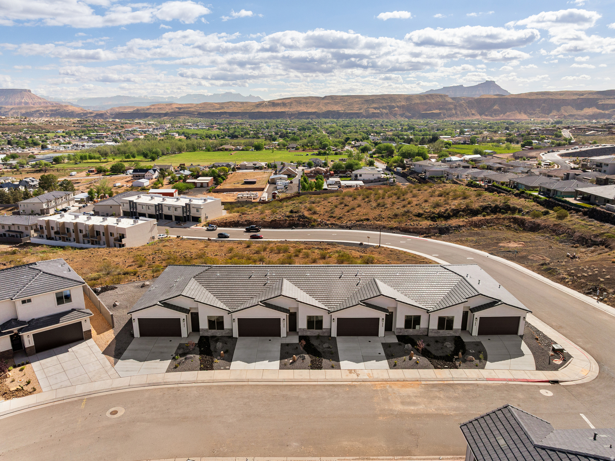 HURRICANE VIEWS - Residential