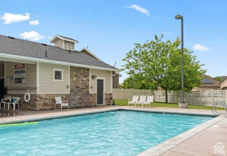 VALENTINE ESTATES - Residential